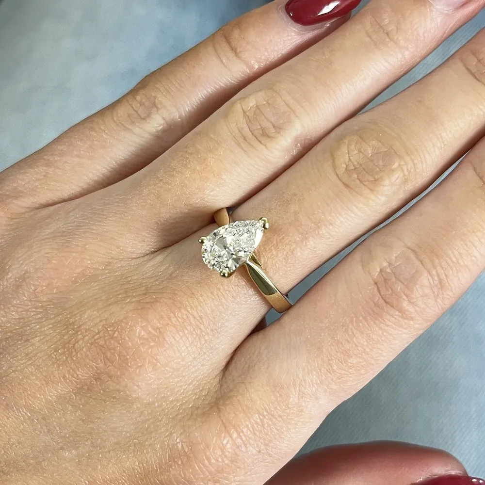 18ct Yellow Gold 1.76cts Lab Grown Pear Shape Diamond Ring