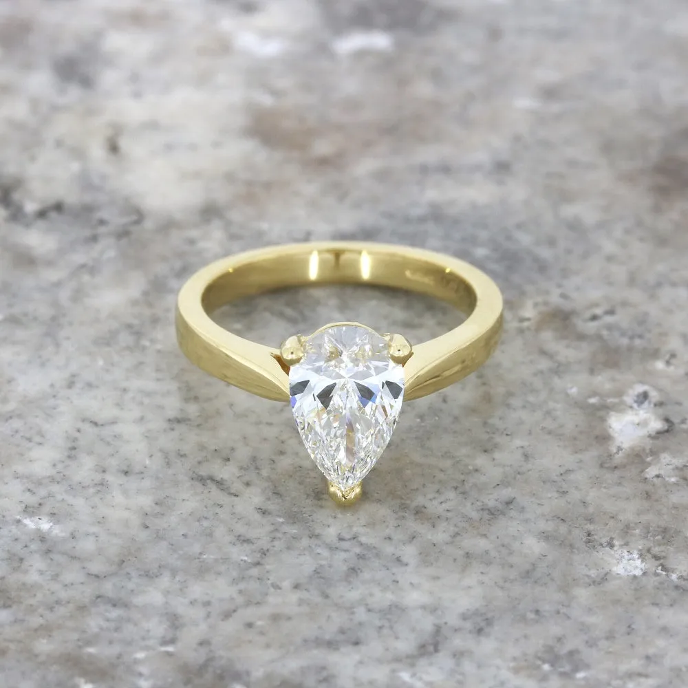 18ct Yellow Gold 1.76cts Lab Grown Pear Shape Diamond Ring
