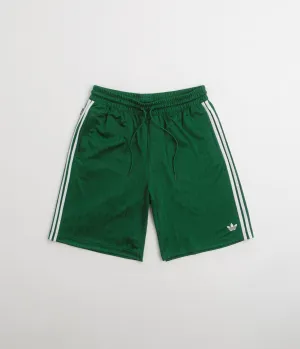 Adidas Skateboarding Classic Shorts - Dark Green / White
