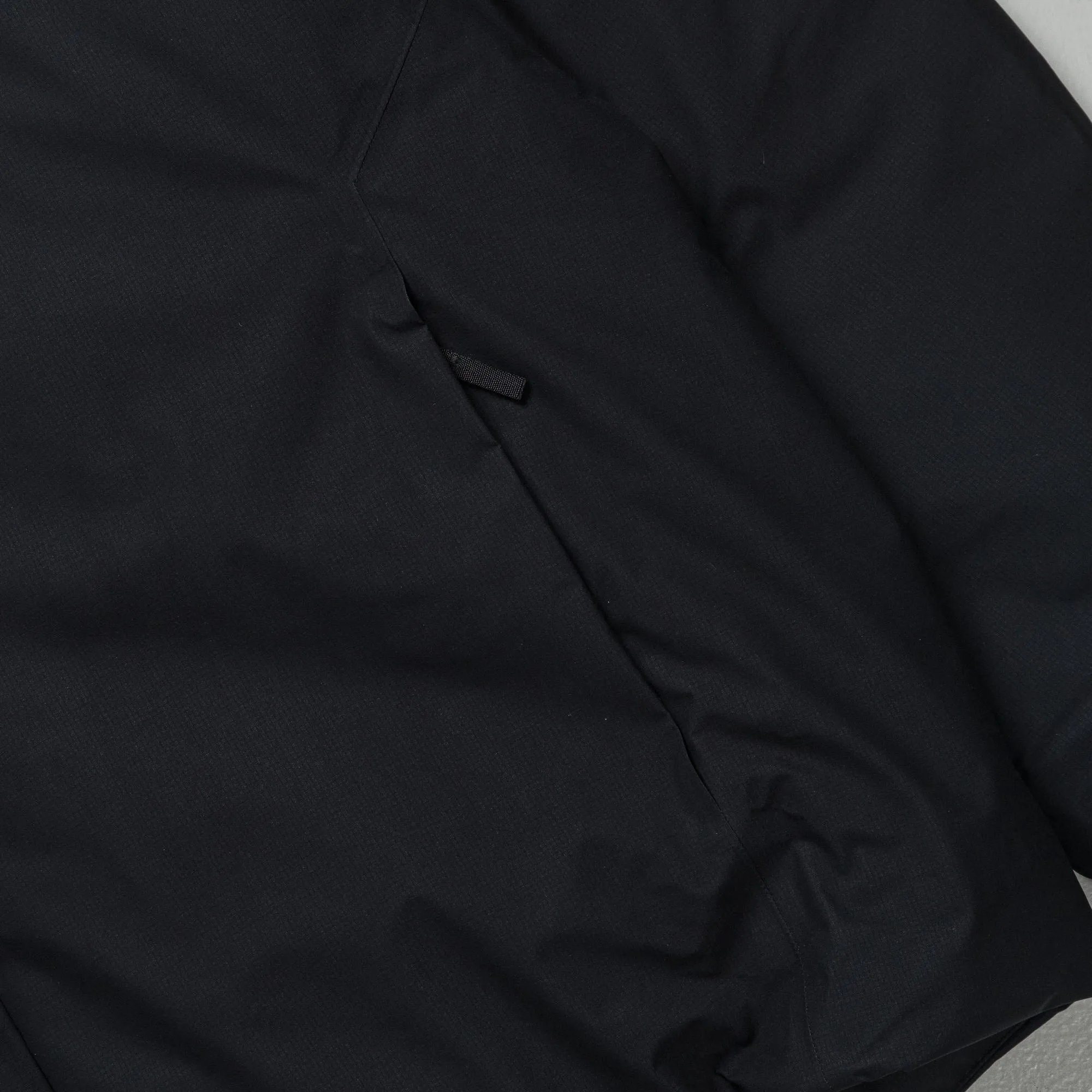 Altus Down Jacket - Black