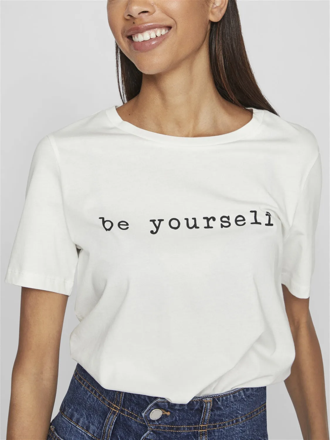 BE YOURSELF T-SHIRT (WHITE/BLACK)