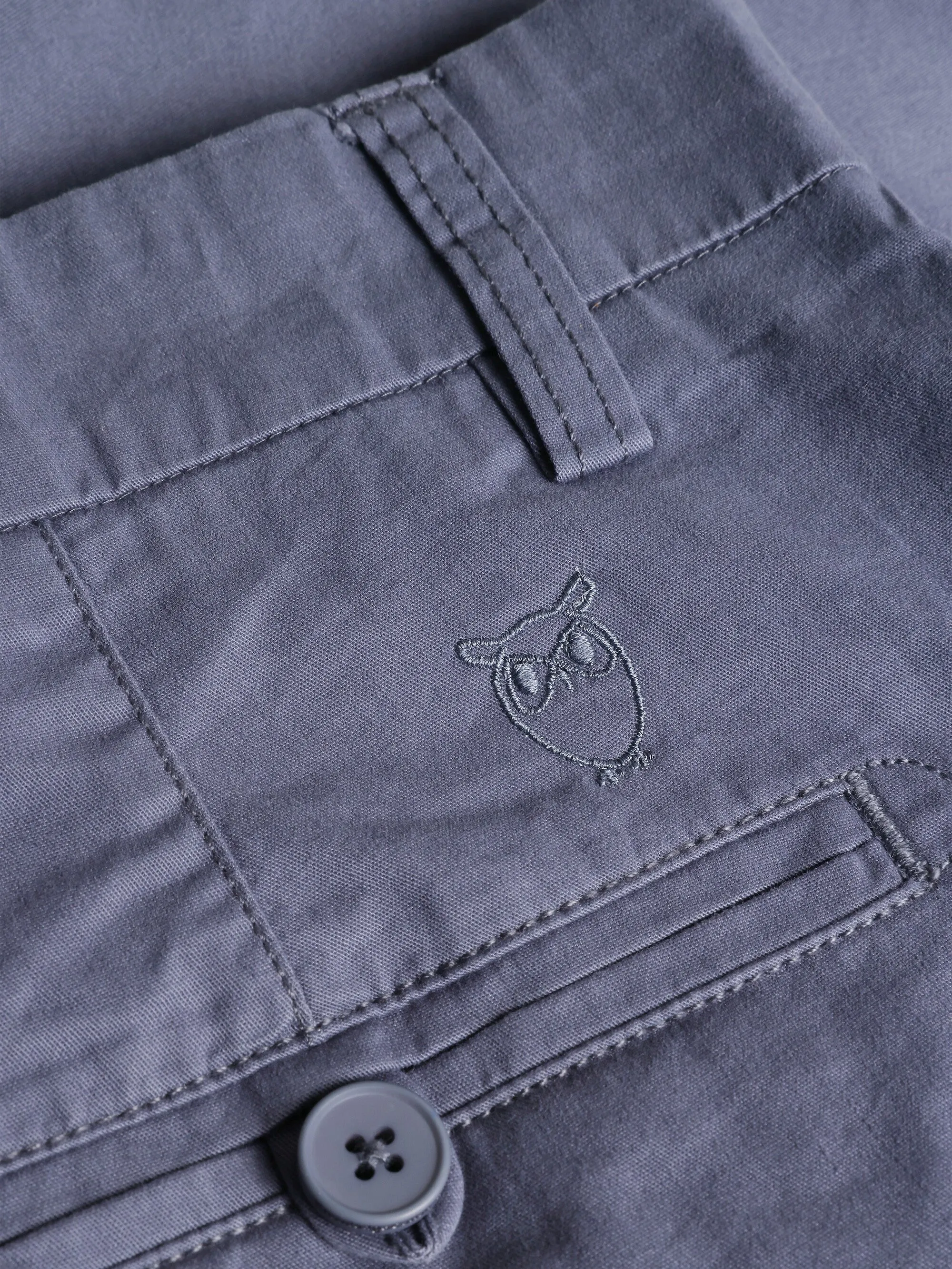 CHUCK regular chino poplin shorts - Vintage Indigo Knowledge Cotton