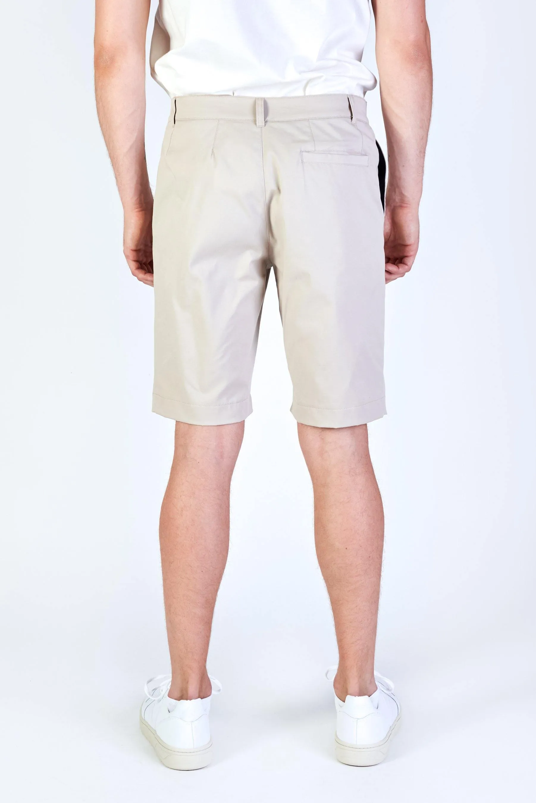Cotton Chino Shorts LUKAS - Light Beige Givn Berlin