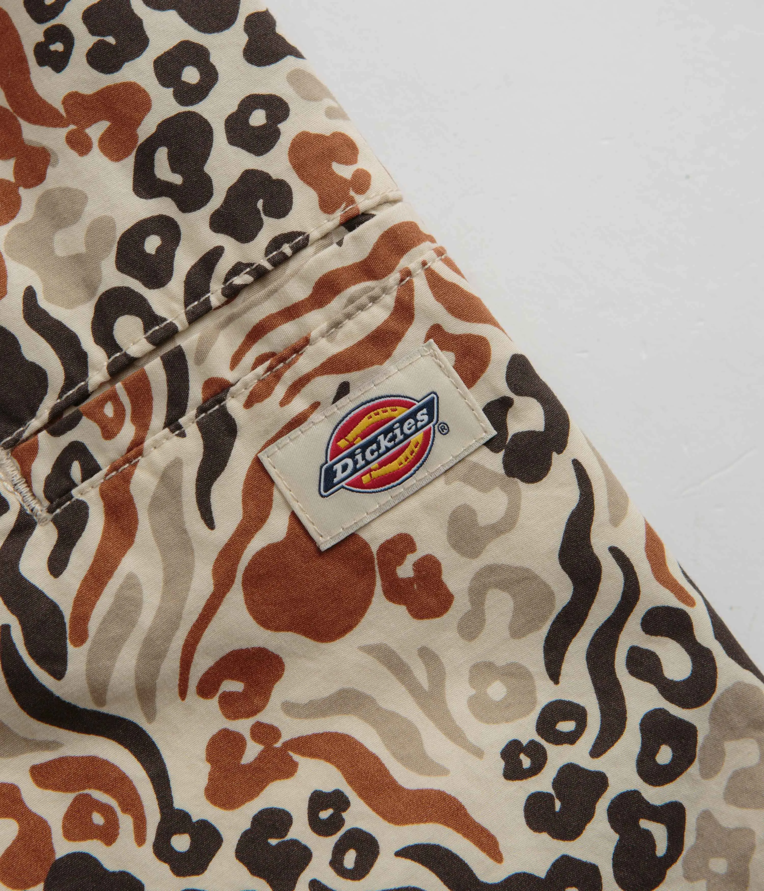 Dickies Saltville Shorts - White Camo Print
