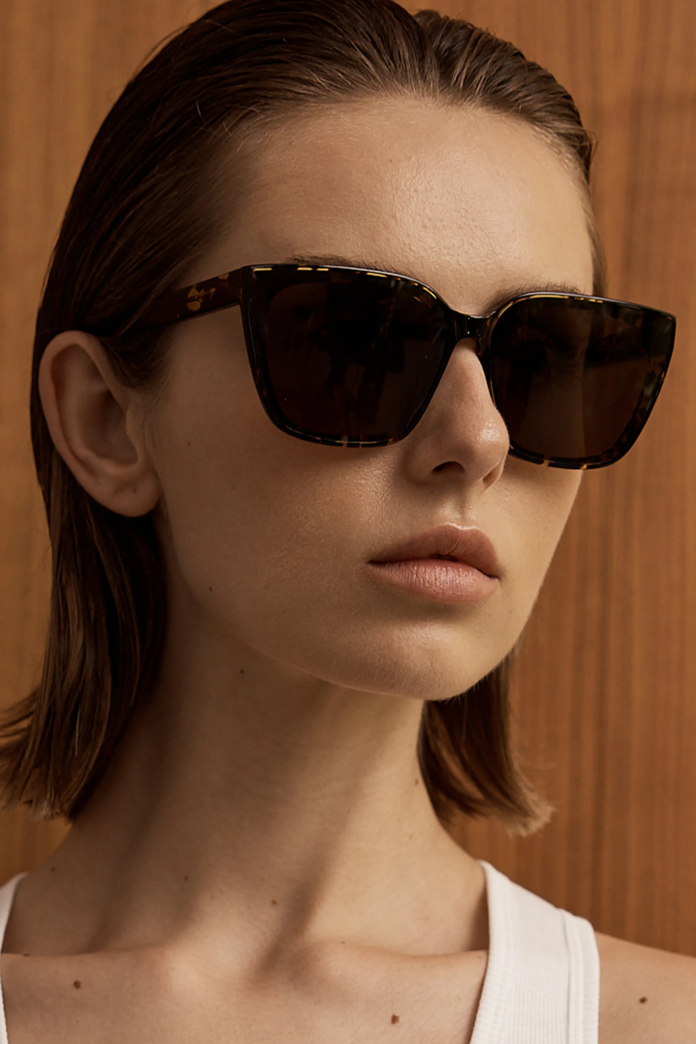 ELVIE TORTOISE