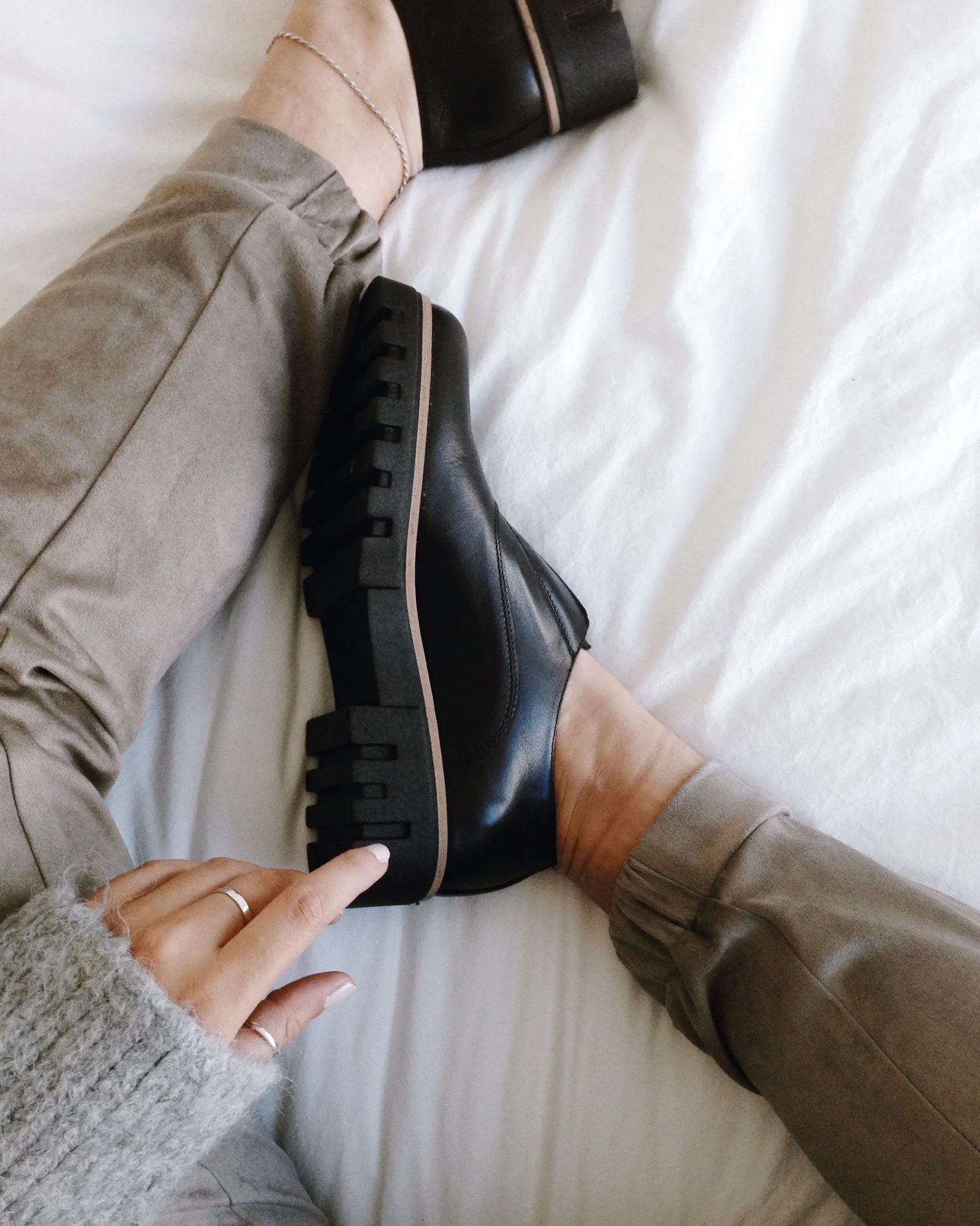 Forth | Black Platform Shoes