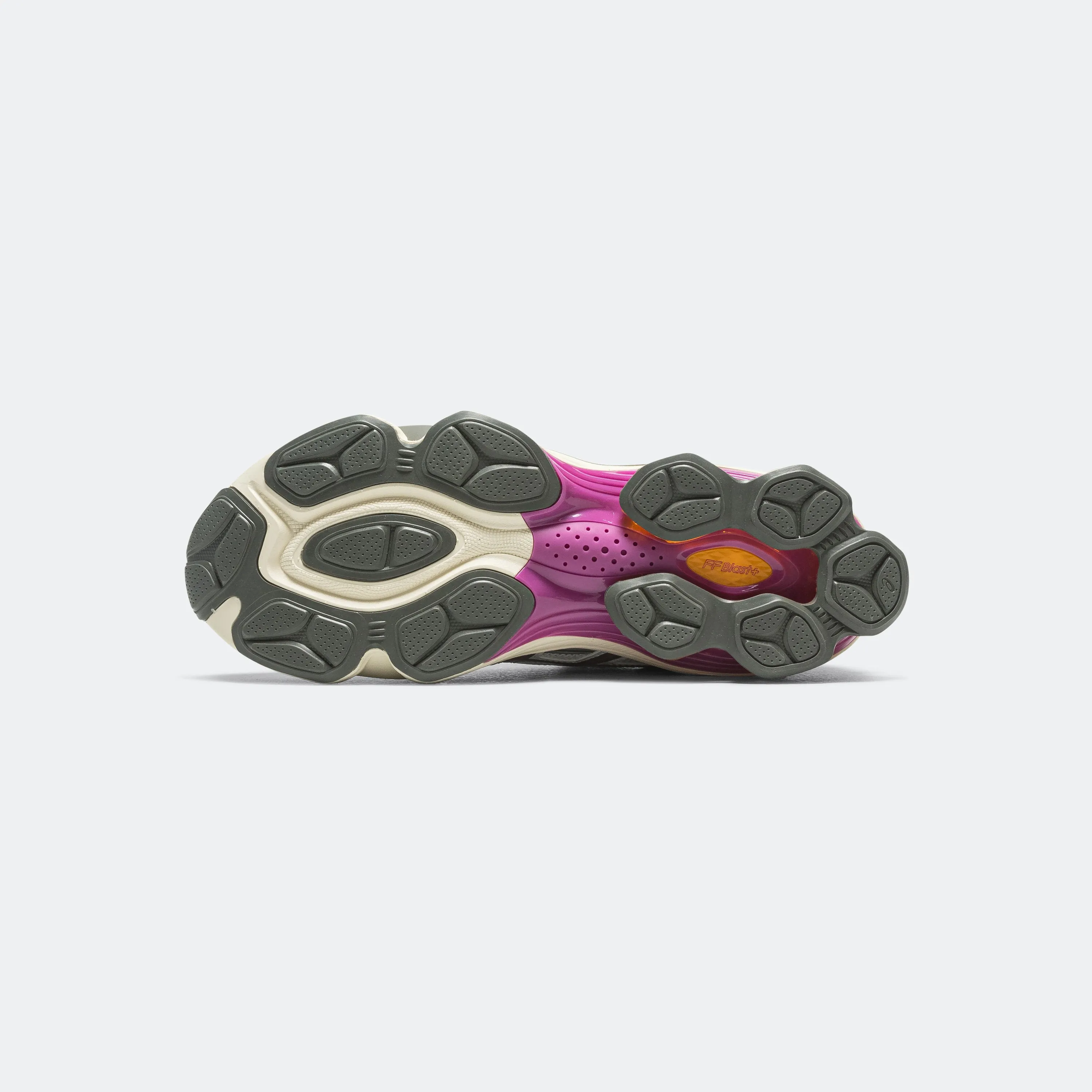 GEL-Kinetic Fluent - White/Truffle Grey