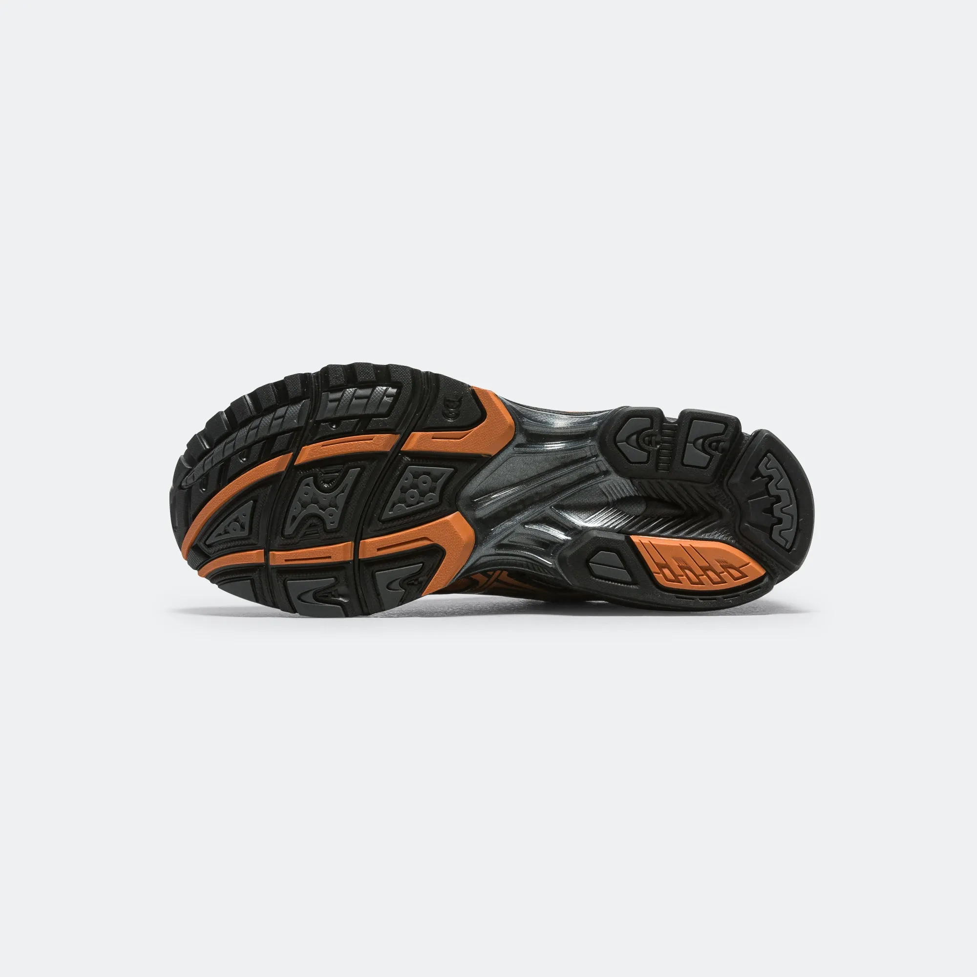GEL-Nimbus 10.1 - Black/Rust Orange