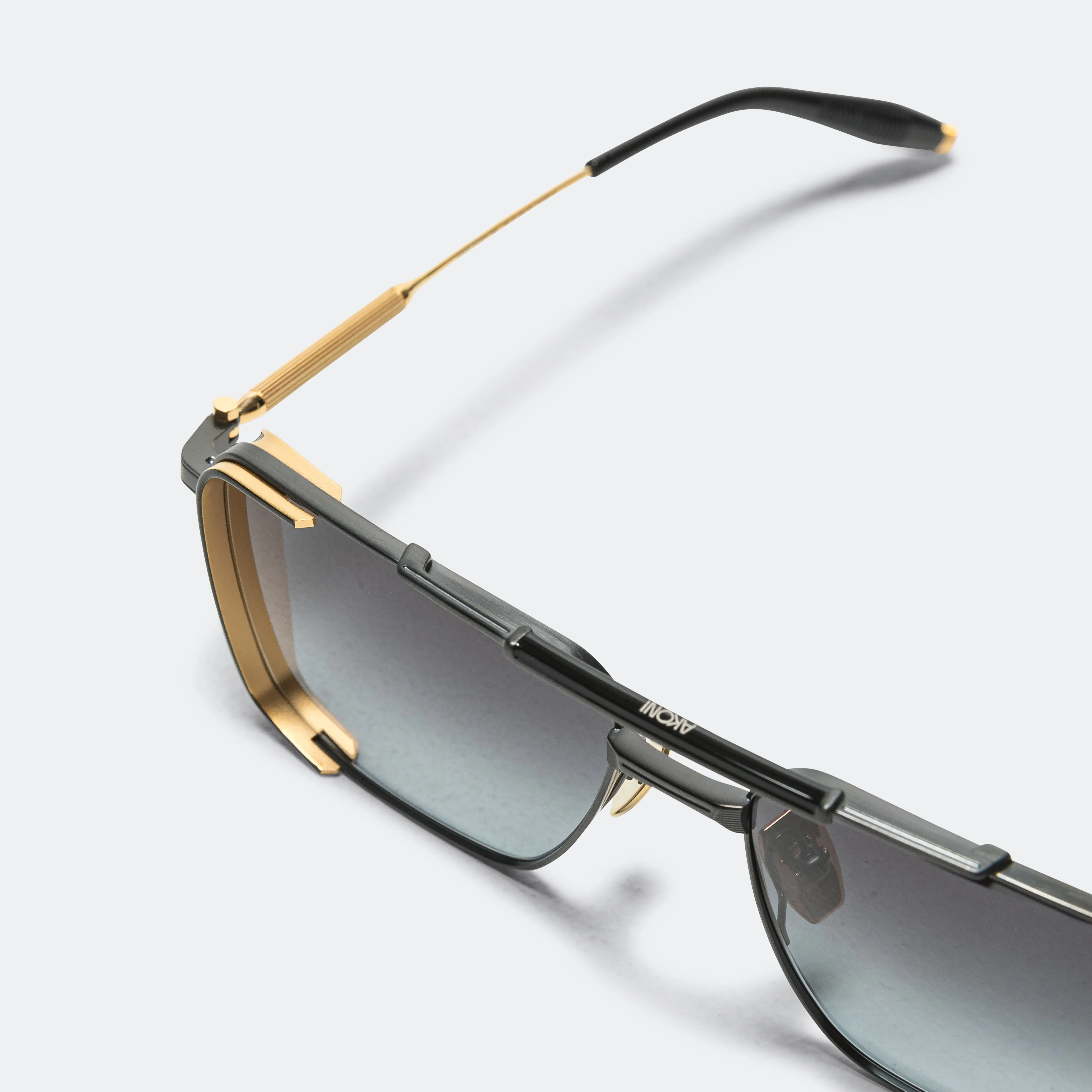 Hera - Matte Black/Matte Yellow Gold-Yellow Gold