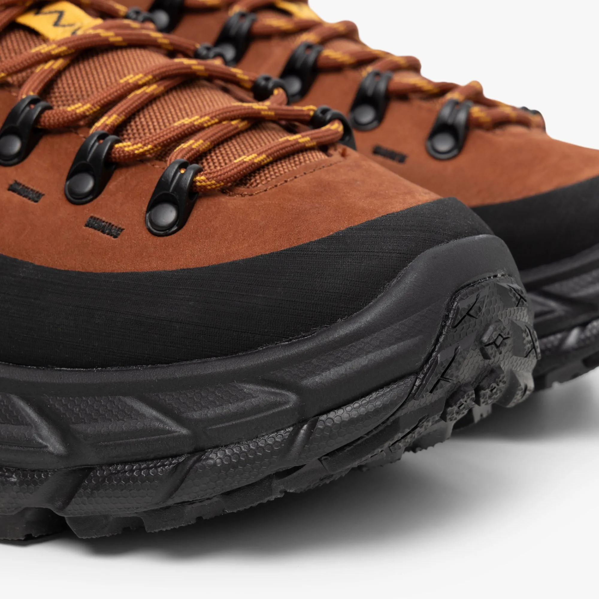 Hoka U TOR Summit Hazelnut / Black