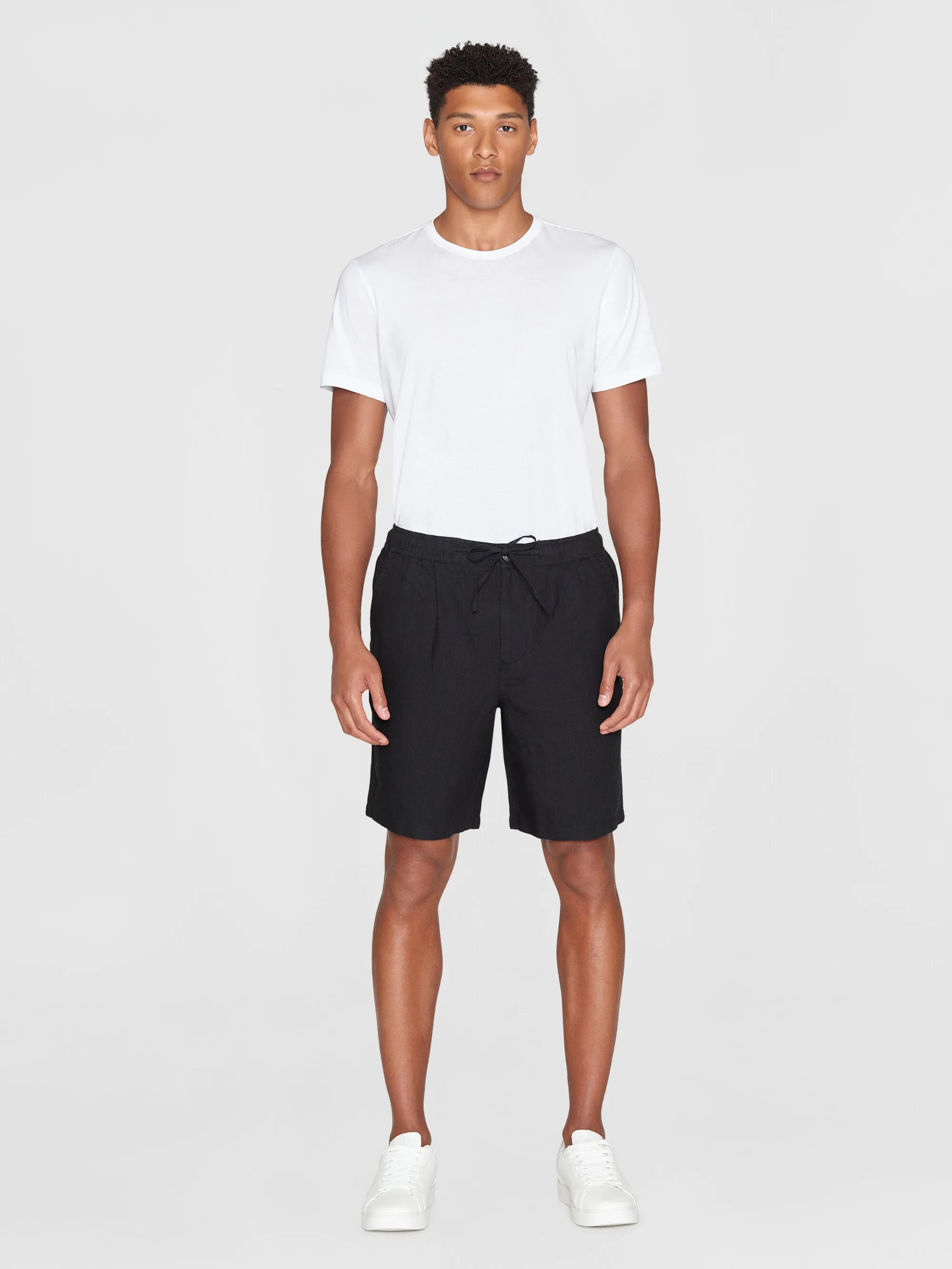 Loose Linen shorts - Black Jet Knowledge Cotton
