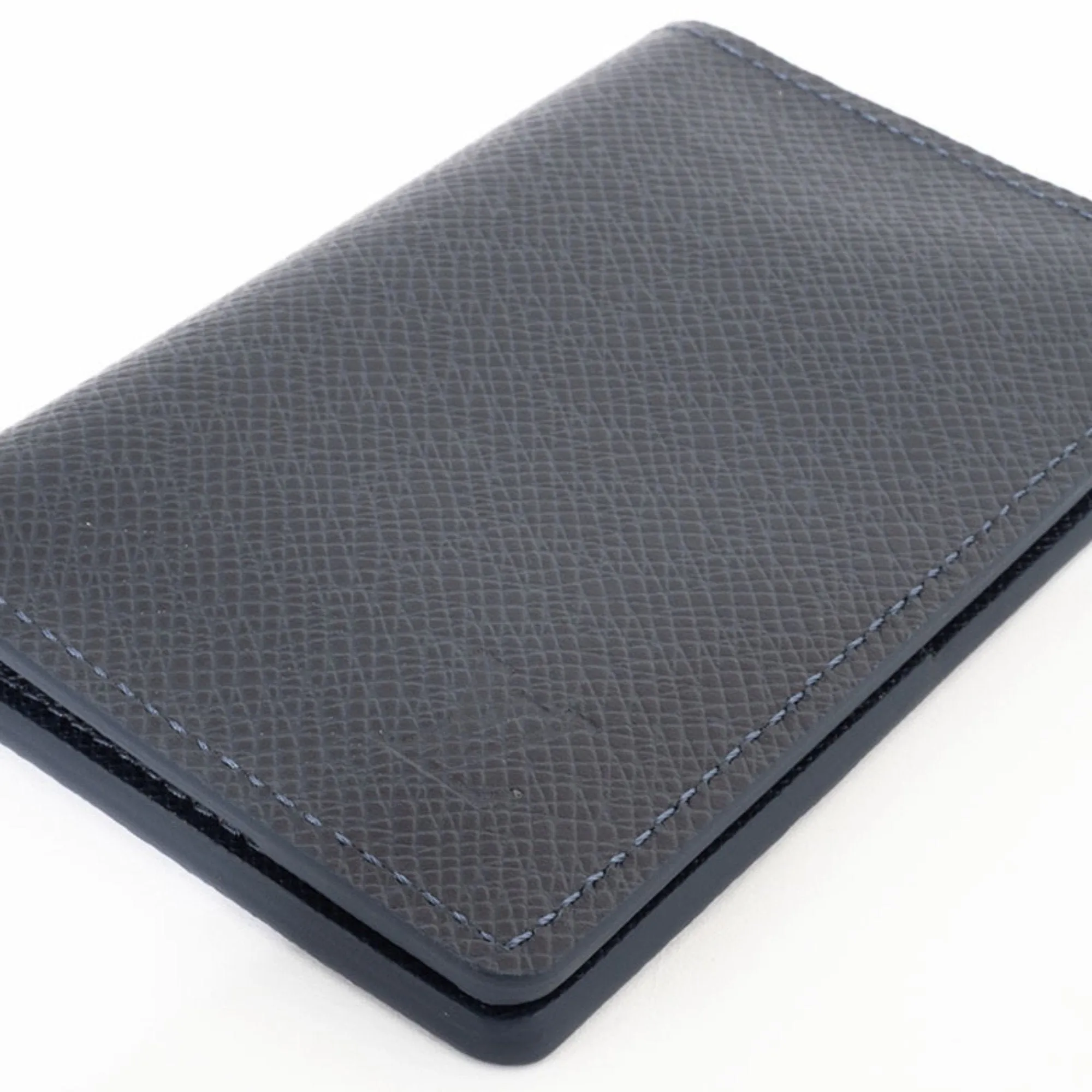 Louis Vuitton Taiga Taiga Leather Card Case (Pre-Owned)