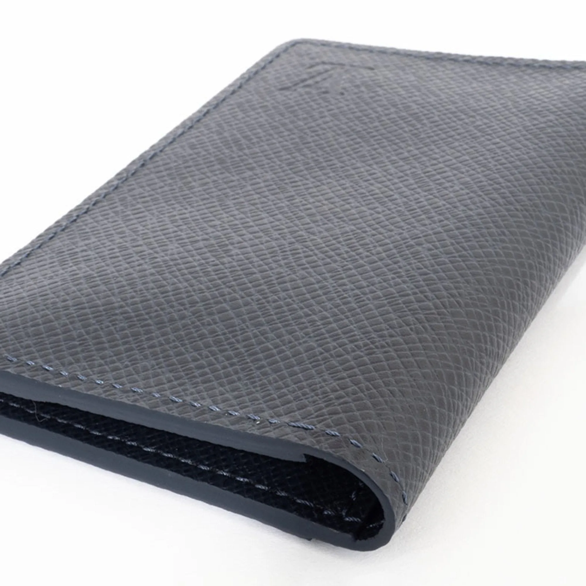 Louis Vuitton Taiga Taiga Leather Card Case (Pre-Owned)