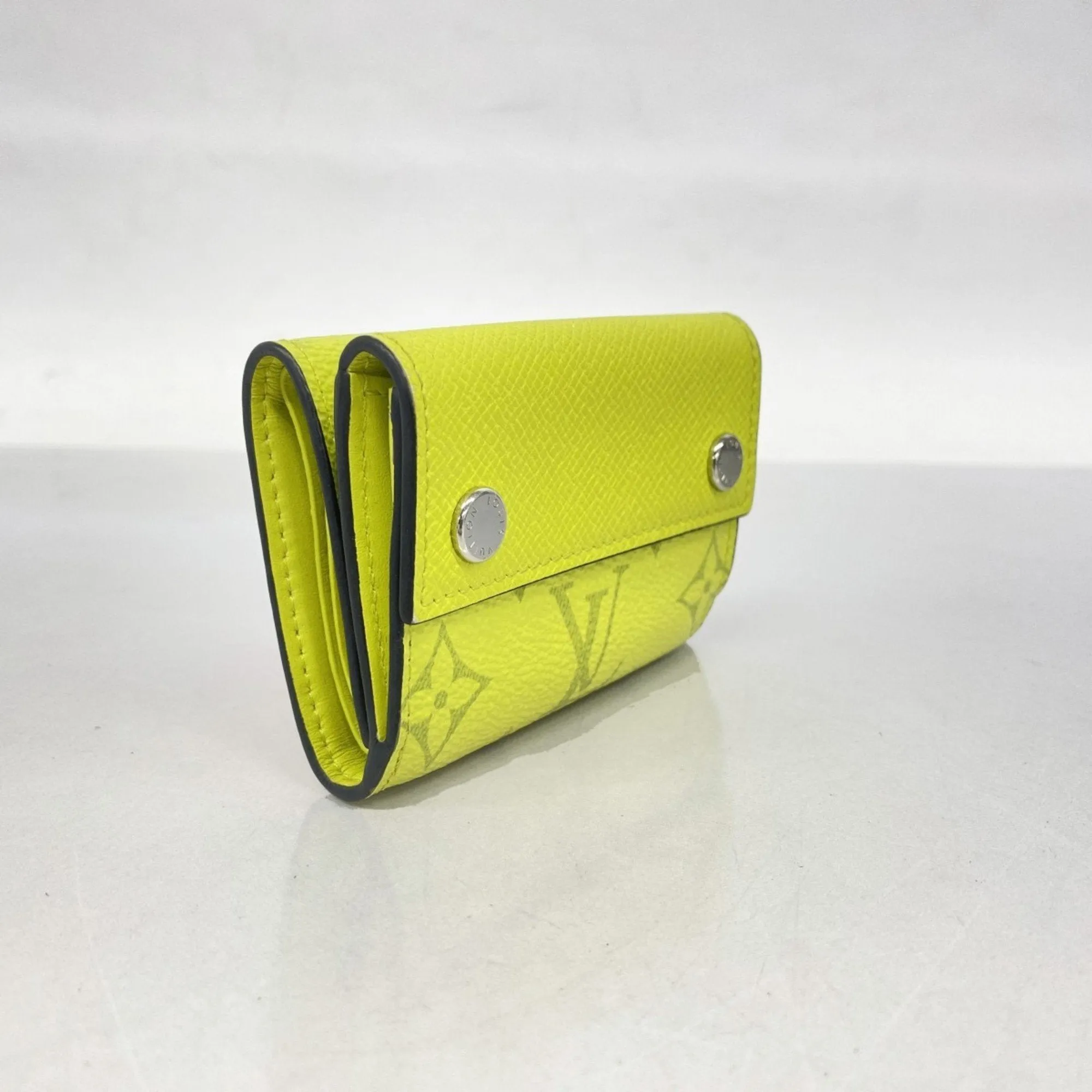 Louis Vuitton Wallet (Tri-Fold) (Pre-Owned)