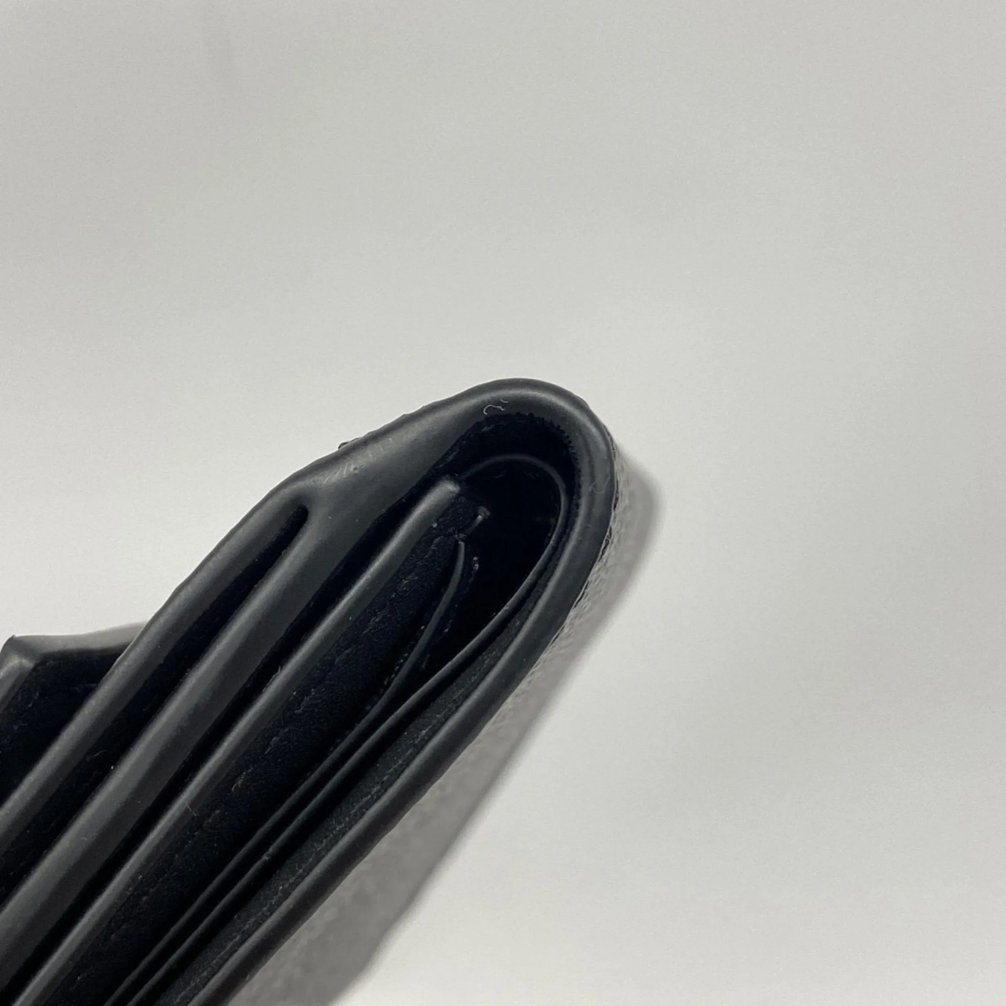 Louis Vuitton Wallet (Tri-Fold) (Pre-Owned)