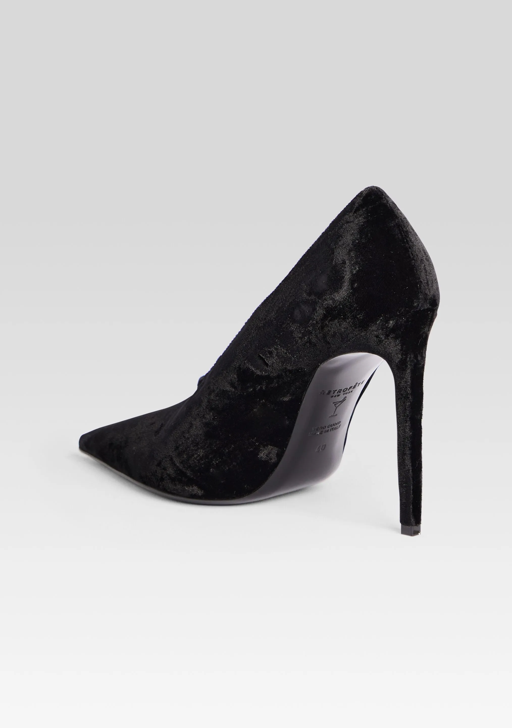 Mollie Velvet Pump
