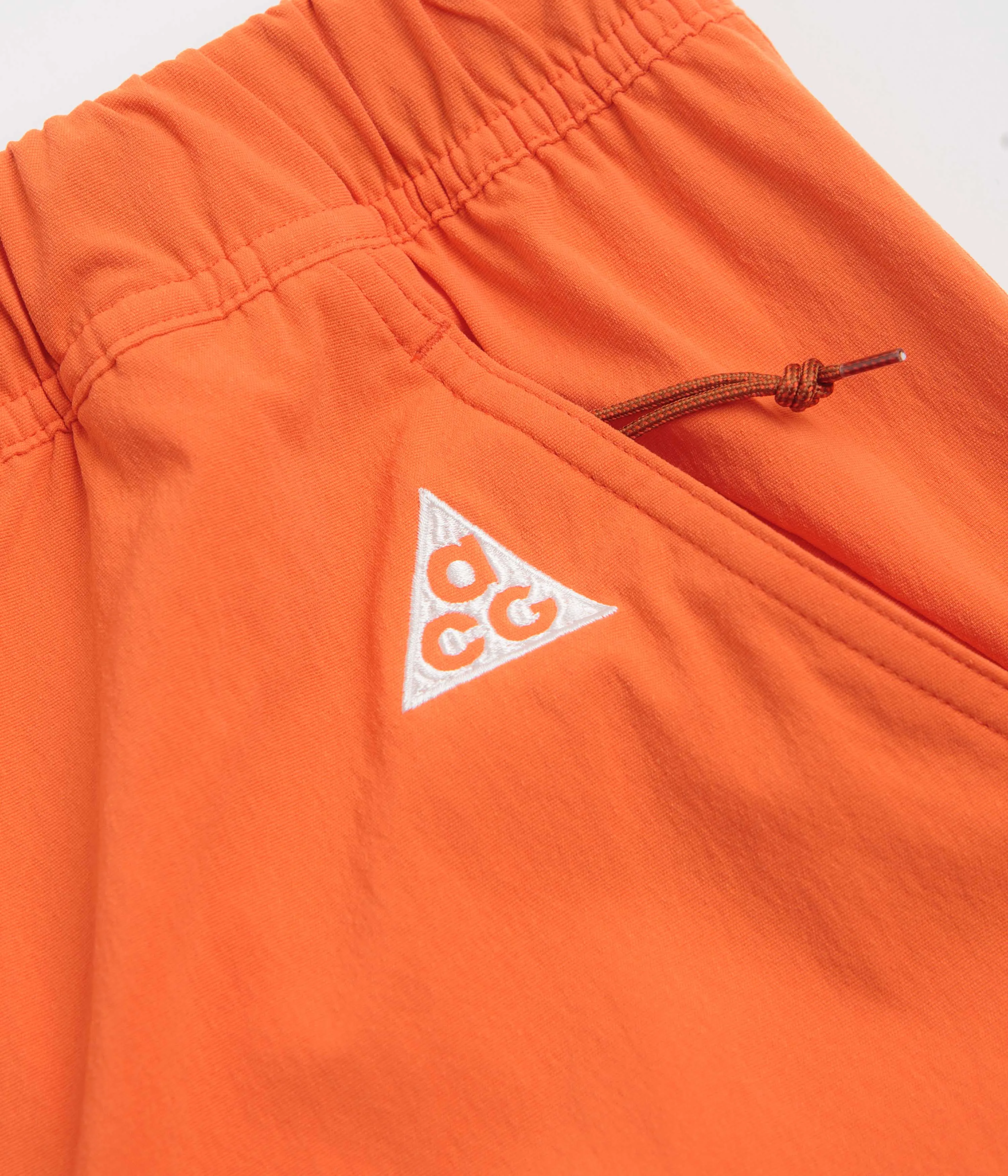 Nike ACG Hiking Shorts - Picante Red / Cinnamon / Summit White