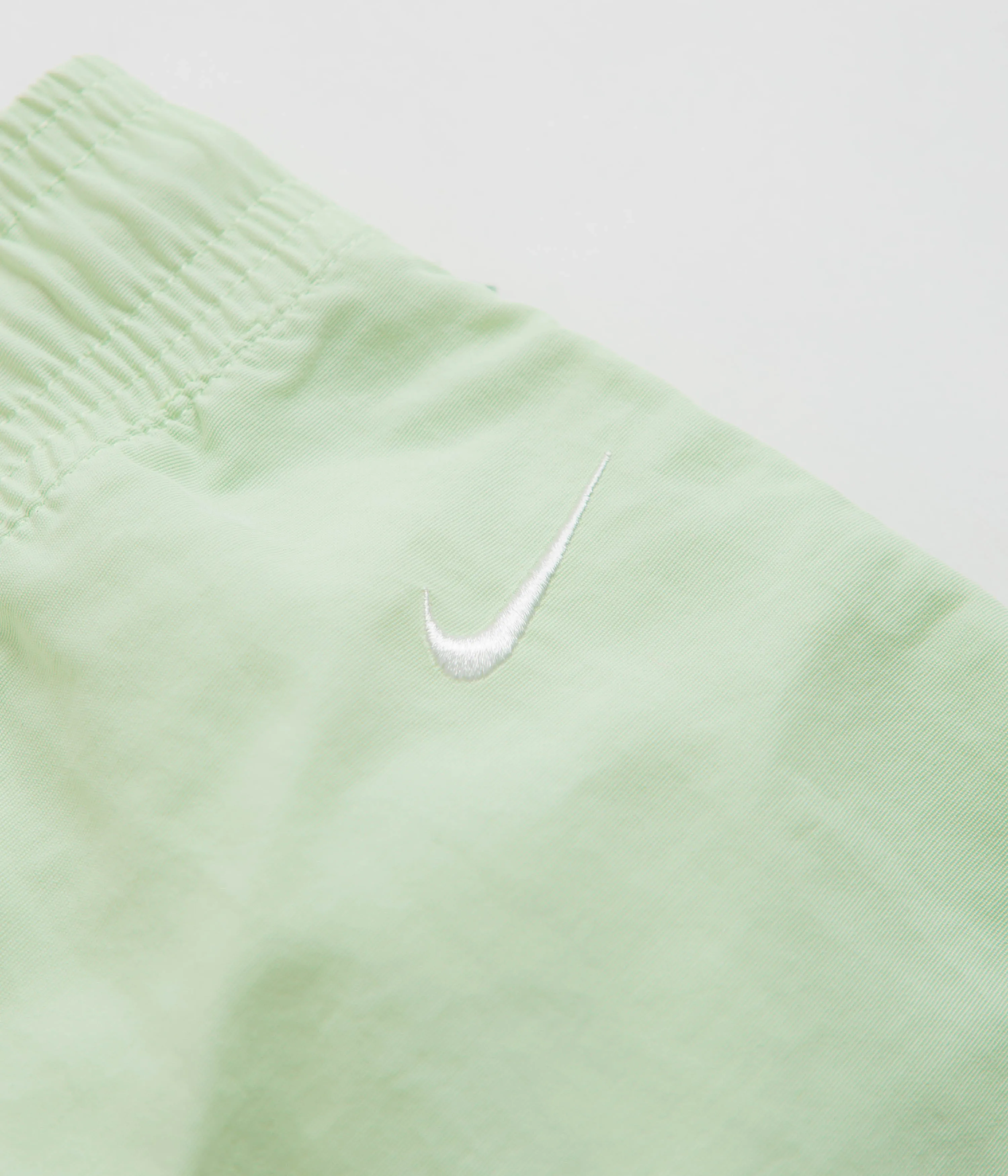 Nike ACG Reservoir Goat Shorts - Vapor Green / Summit White