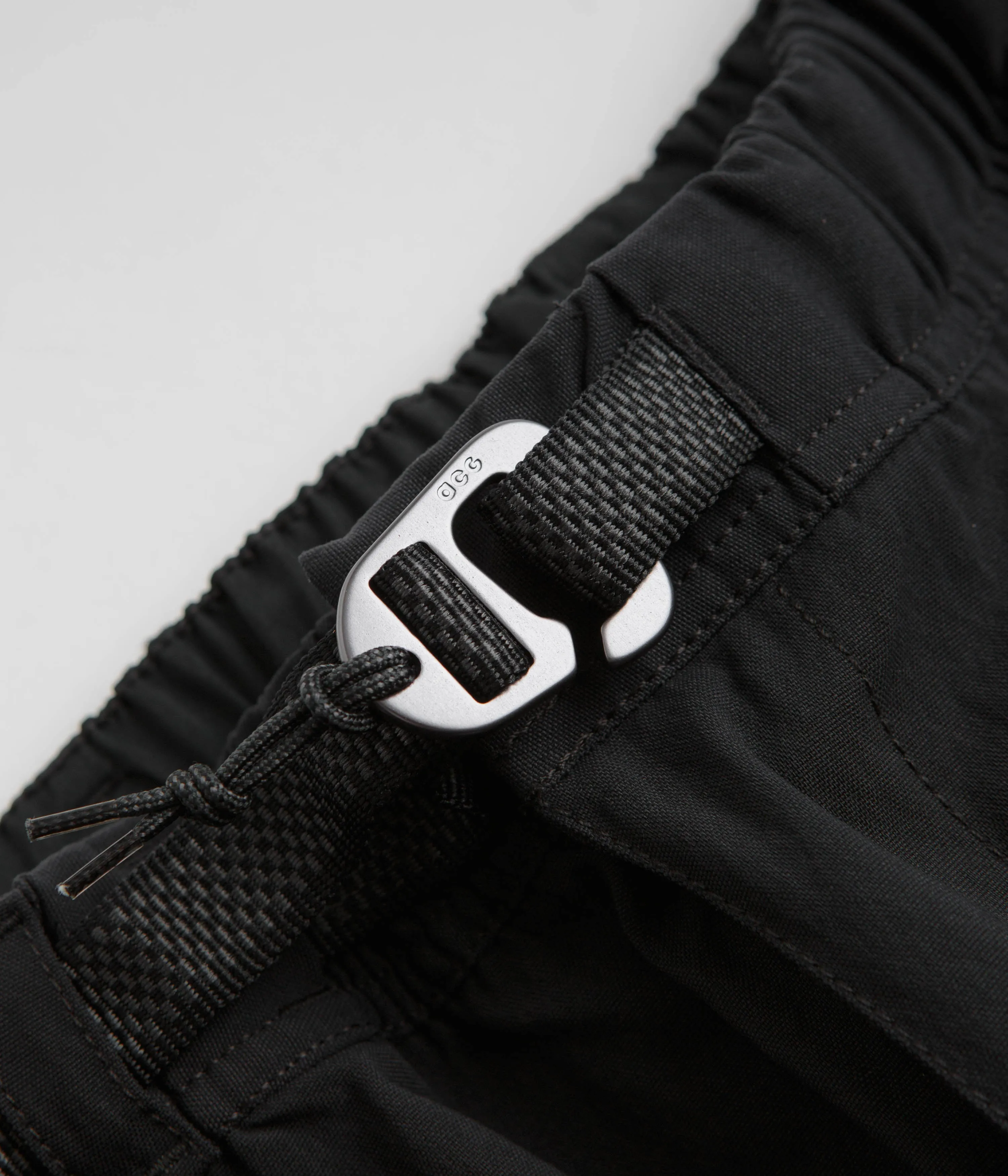 Nike ACG Smith Summit Cargo Pants - Black / Anthracite / Summit White