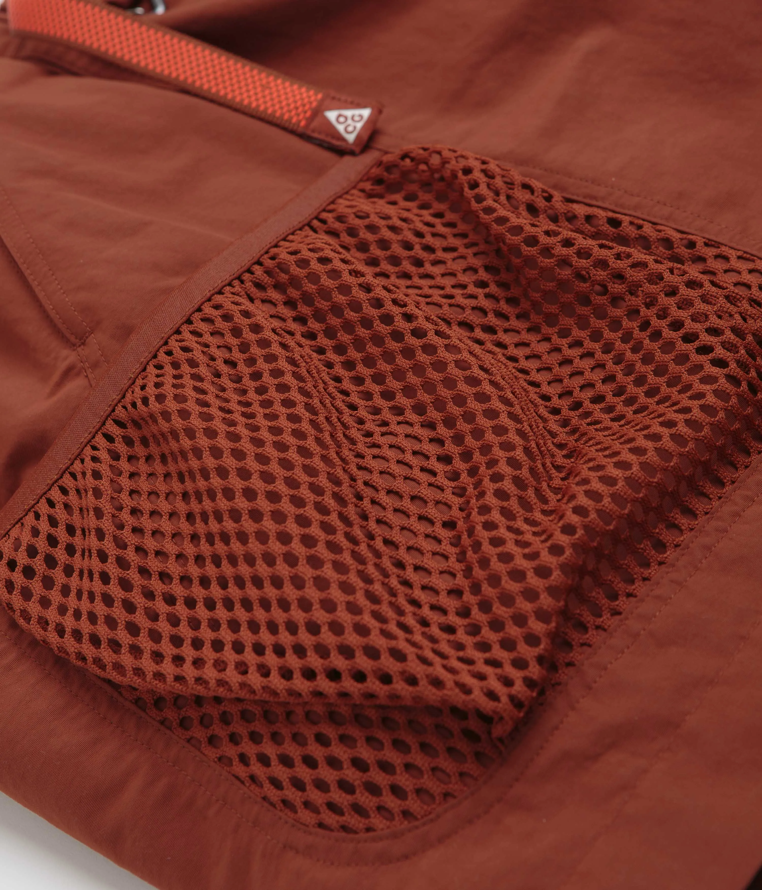 Nike ACG Snowgrass Cargo Shorts - Cinnamon / Picante Red / Summit White