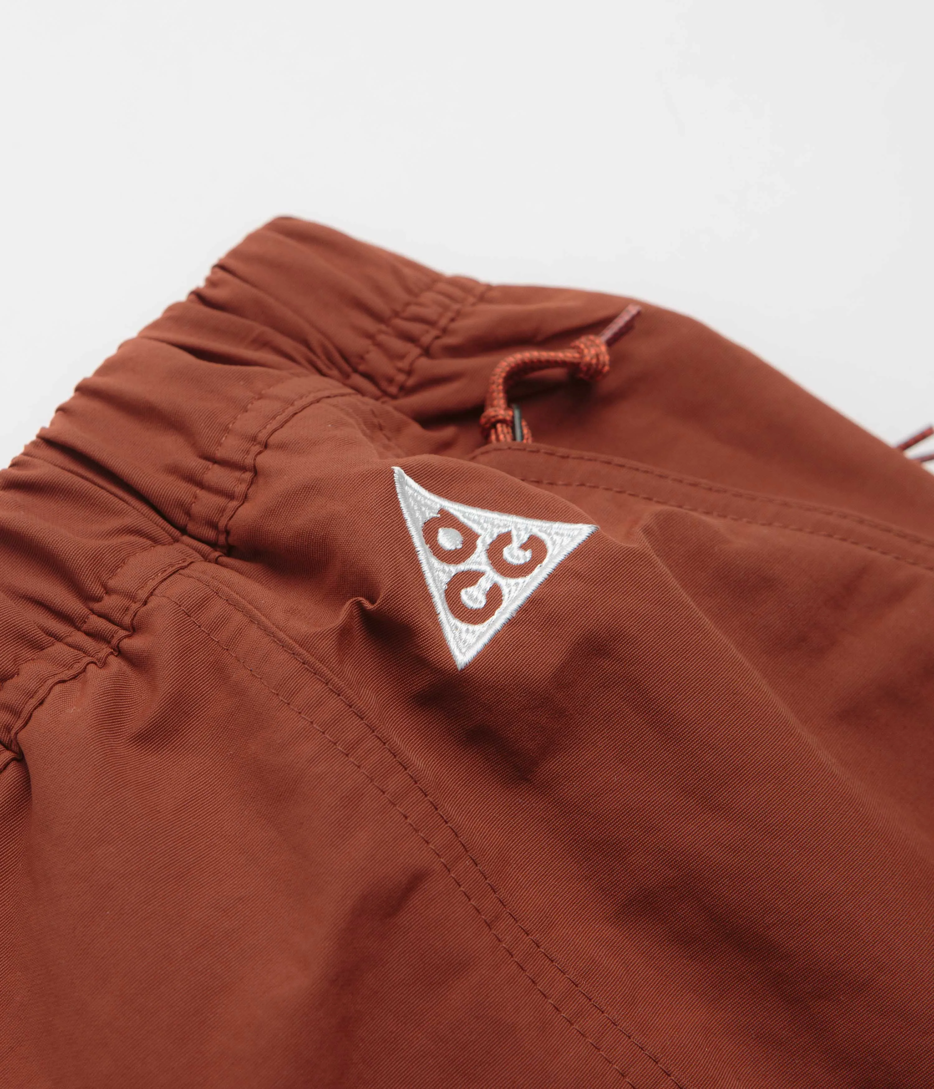 Nike ACG Snowgrass Cargo Shorts - Cinnamon / Picante Red / Summit White