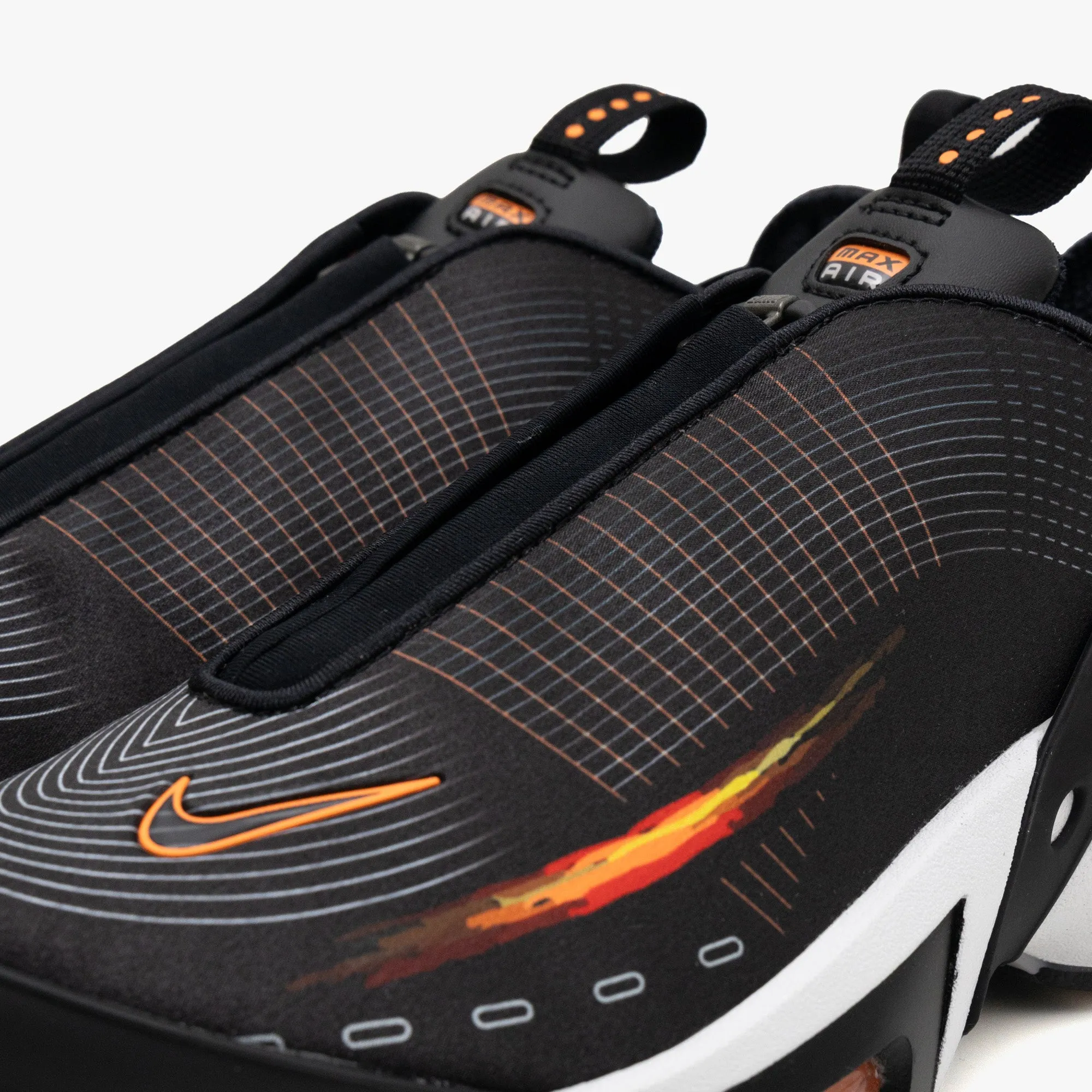Nike Women's Air Max Craze Black / Bright Citrus - White