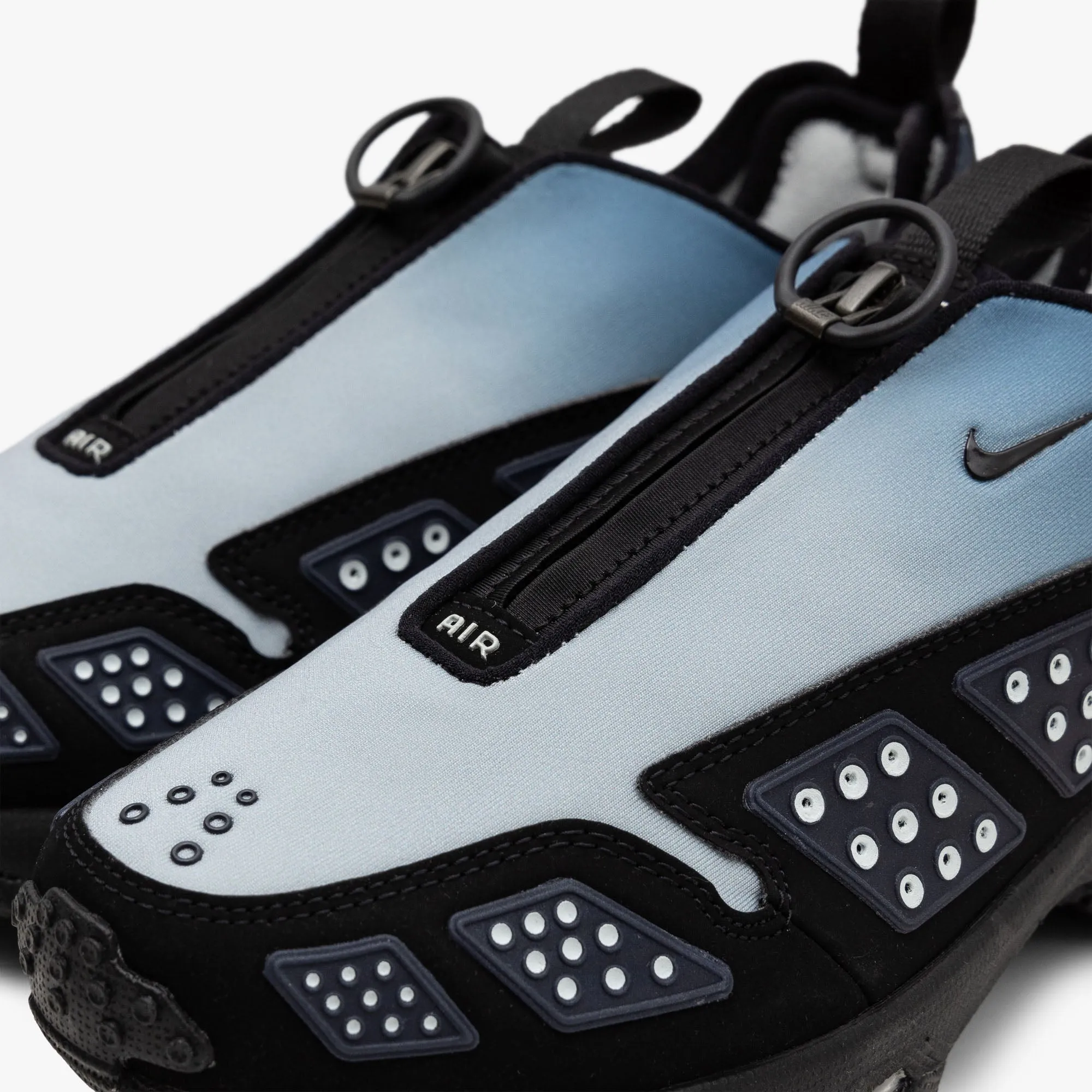 Nike Women's Air Max SNDR / Obsidian / Black - Grey Haze