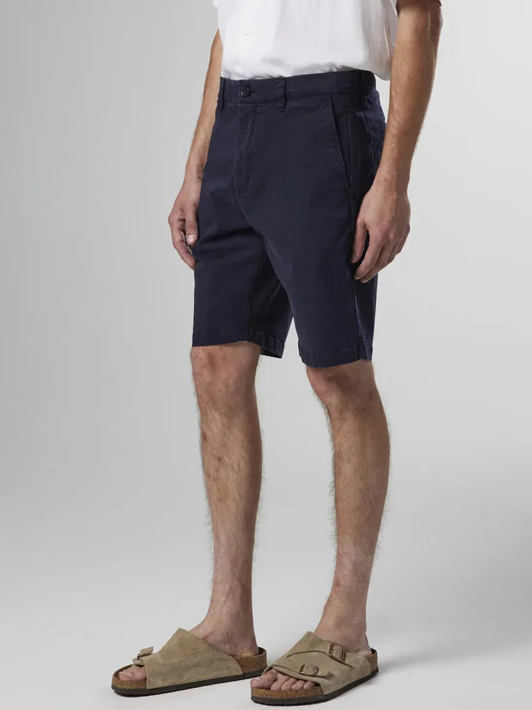 NN07 Crown Shorts in Navy Blue