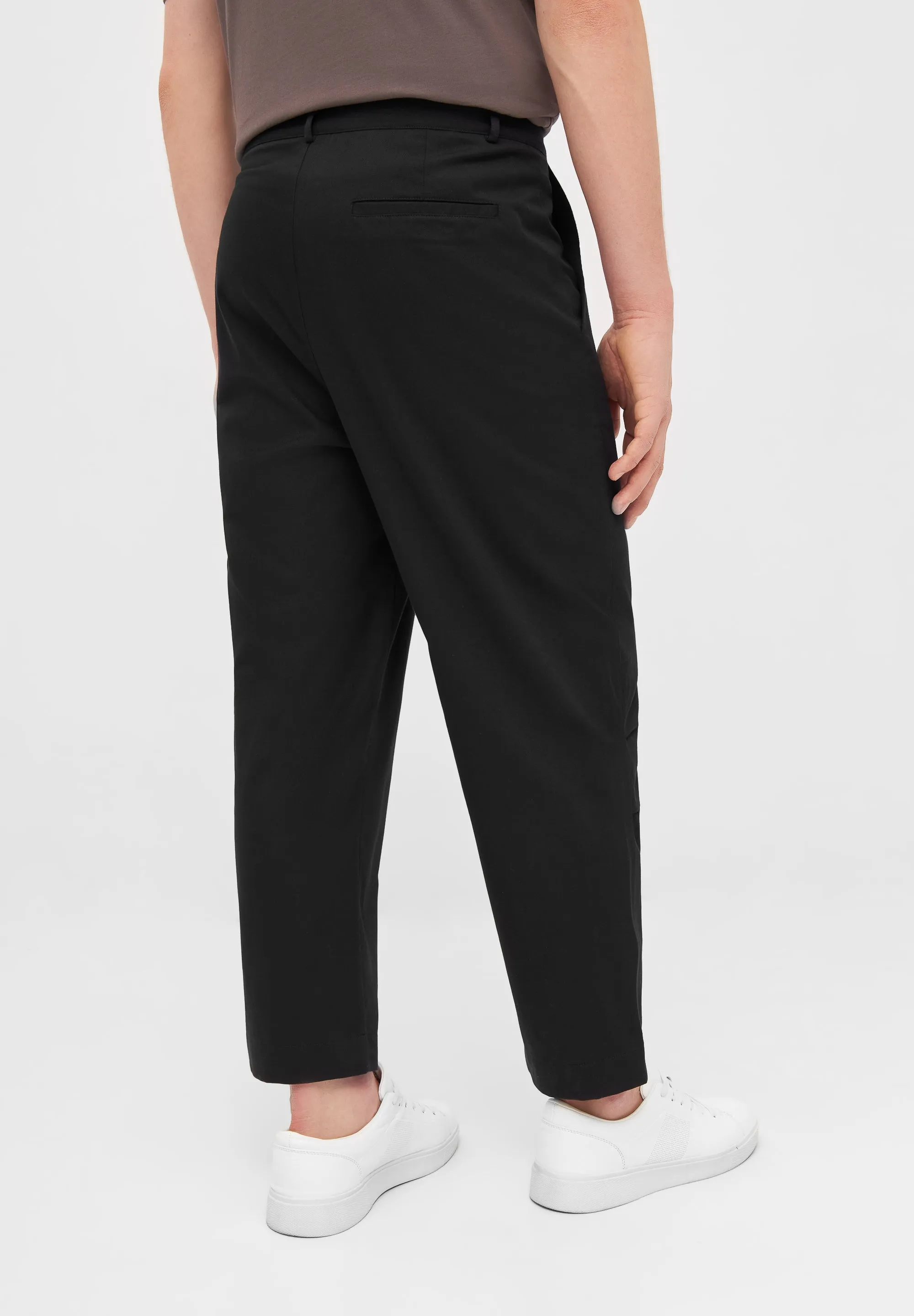 Organic Cotton Chino Pants JORIS - Black Givn Berlin