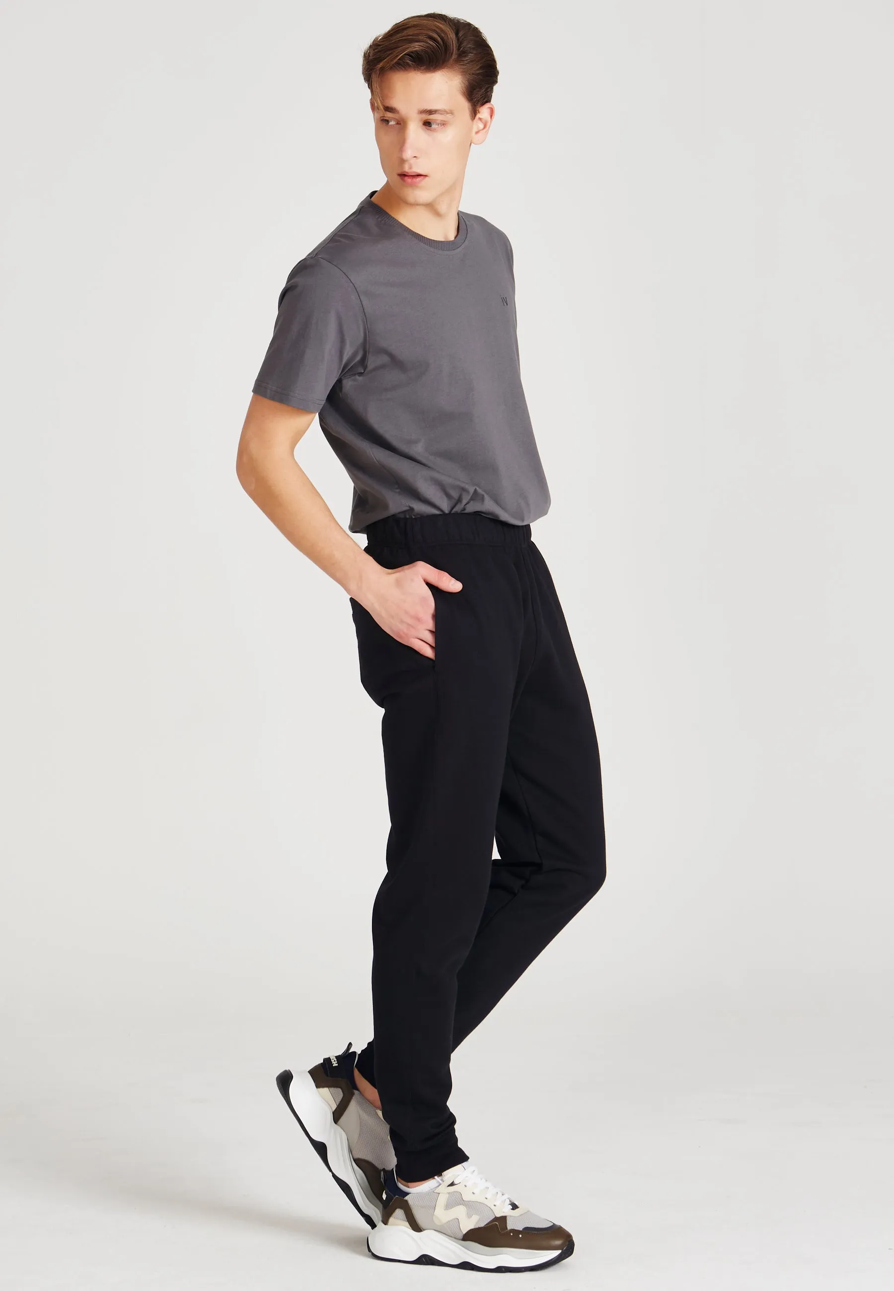 Organic Cotton Jogging Pants CHARLY - Black Givn Berlin