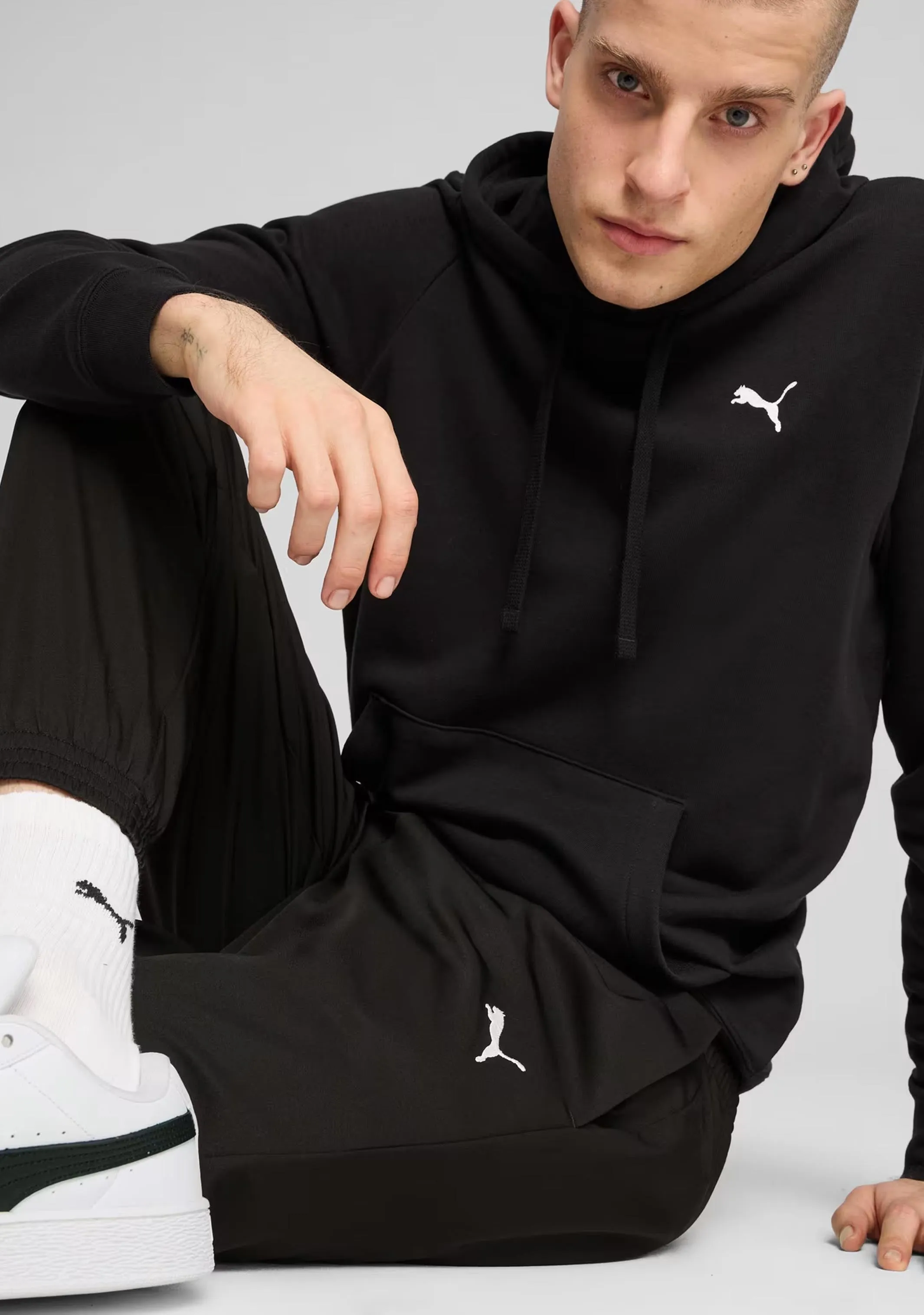 Puma Men's Active Essentials Woven Pants Black