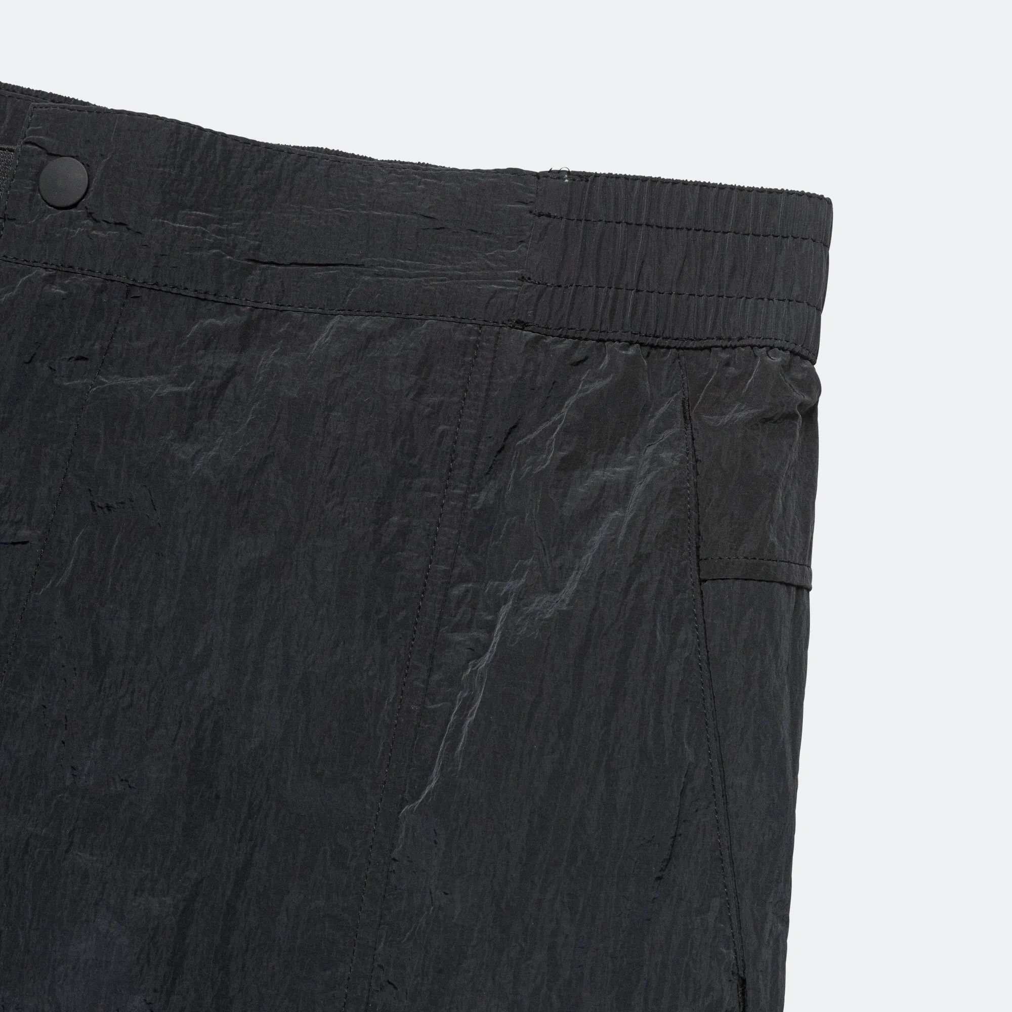Reserve Cargo Shorts - Blackout