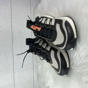 Shoes Athletic By Adidas In Black, Size: 7