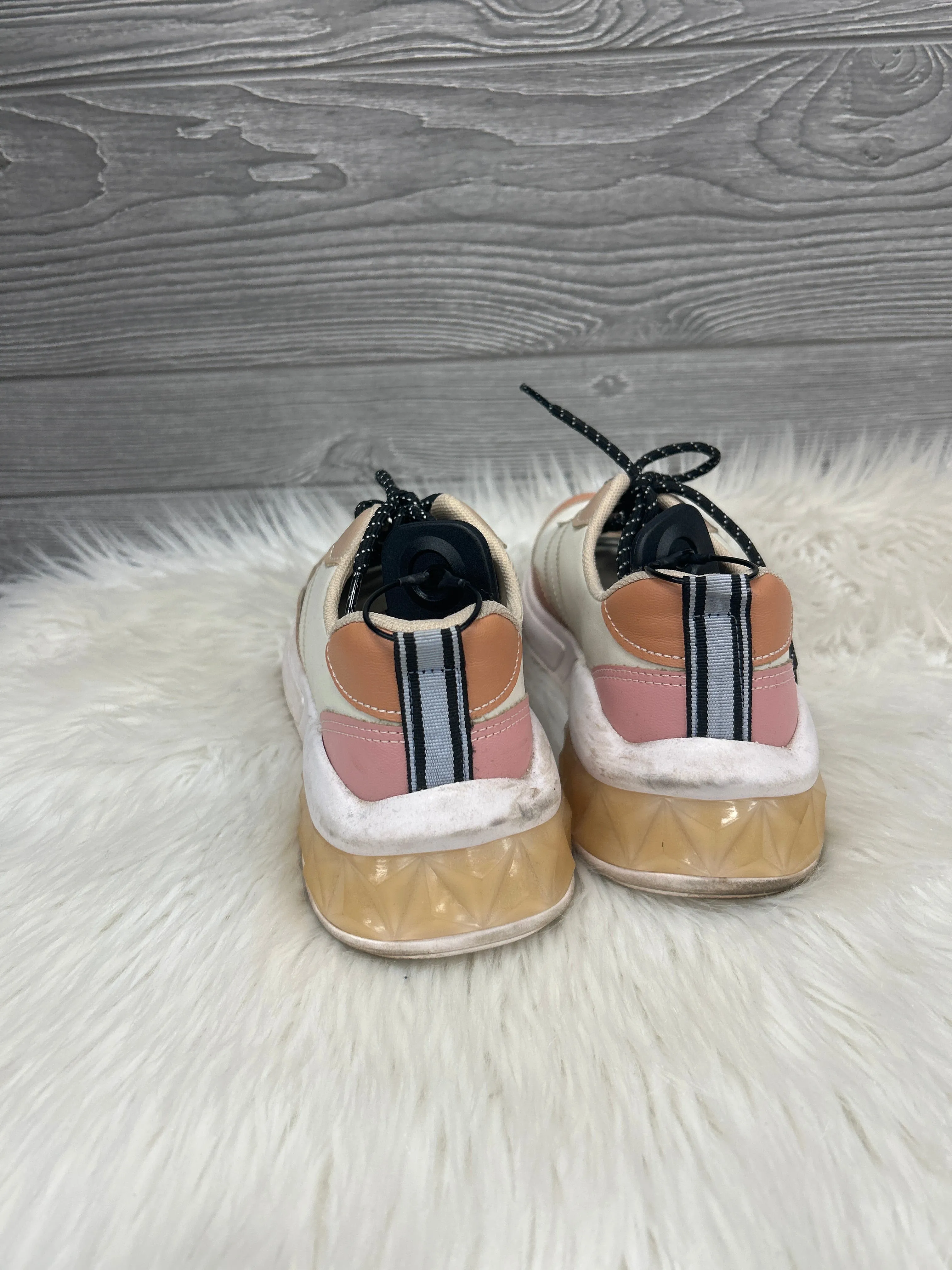 Shoes Athletic By Clothes Mentor In Pink, Size: 9