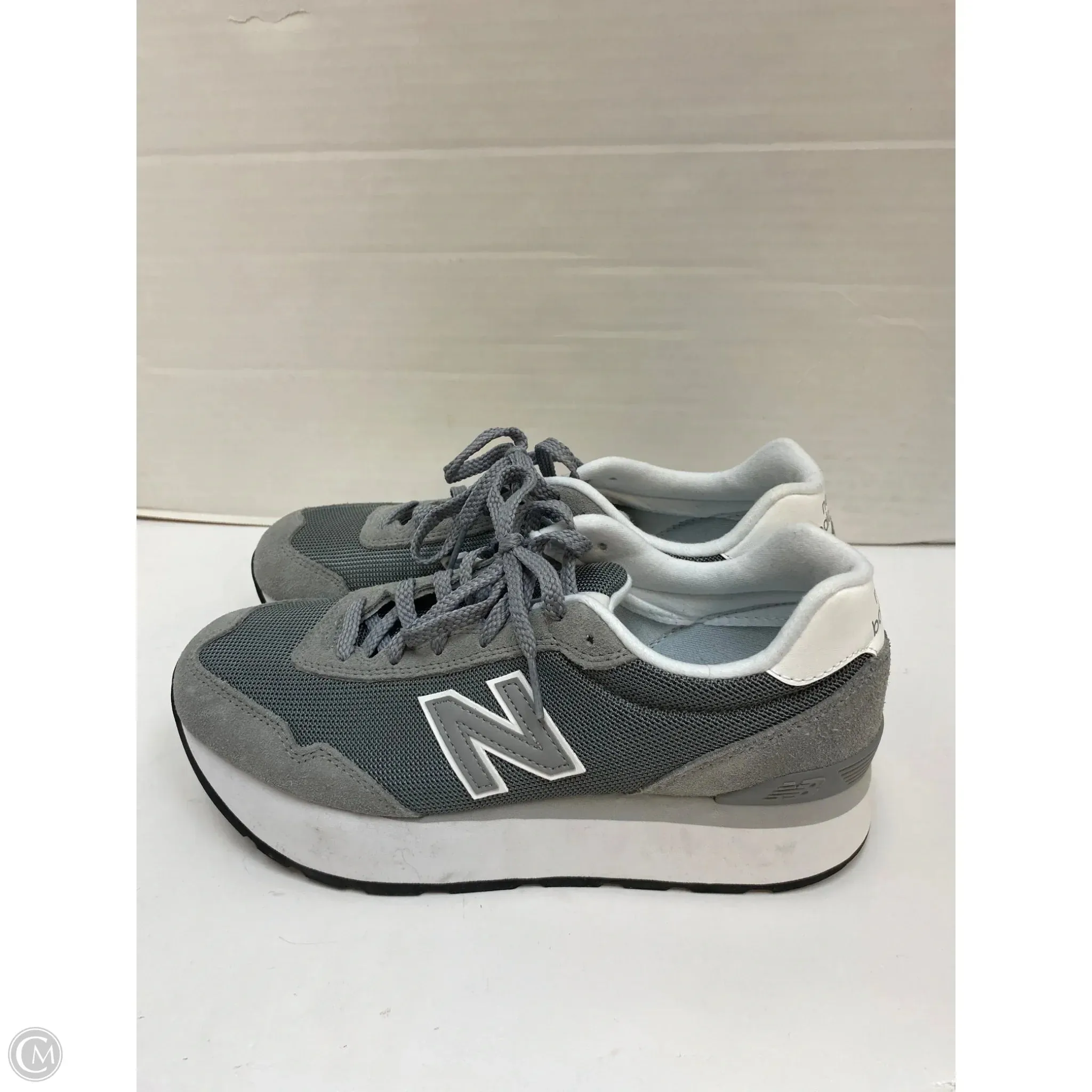 Shoes Athletic By New Balance In Grey, Size: 9.5