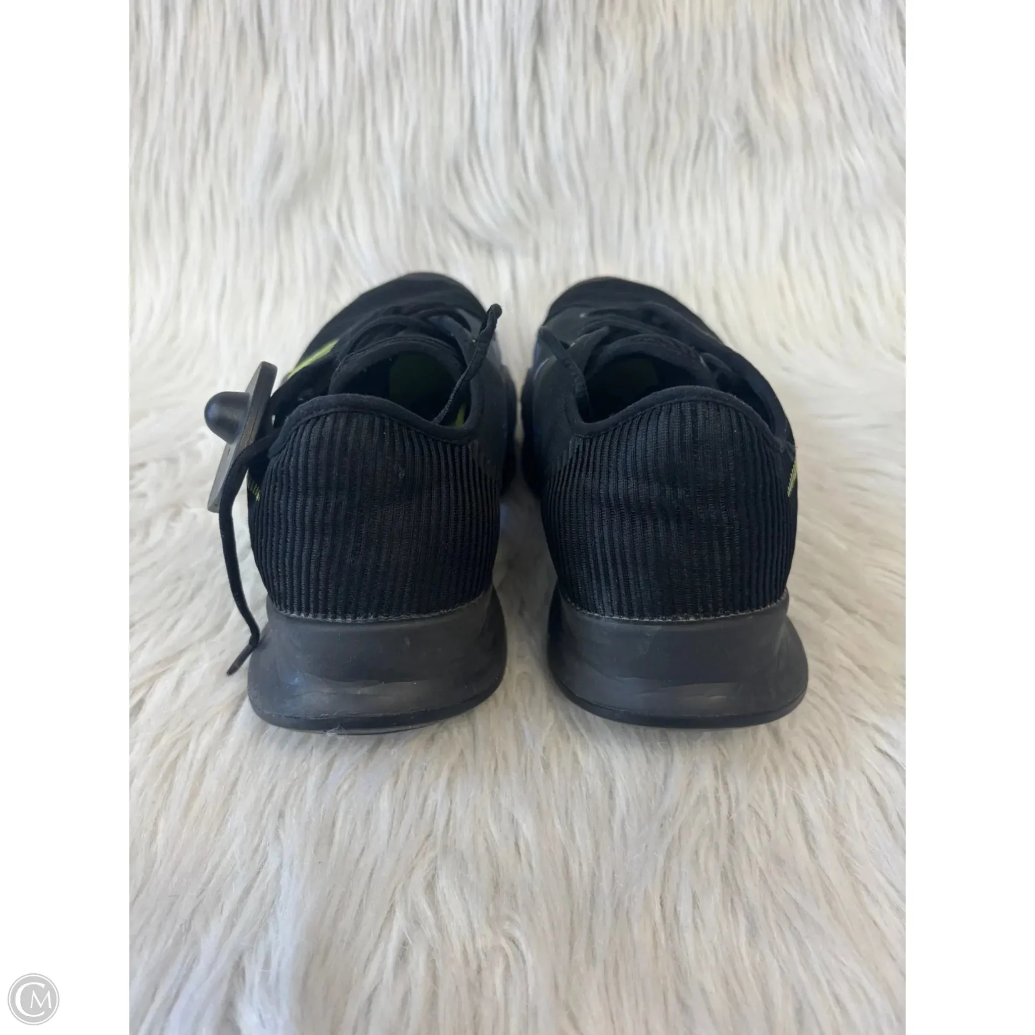 Shoes Athletic By Nike In Black & Green, Size: 8.5