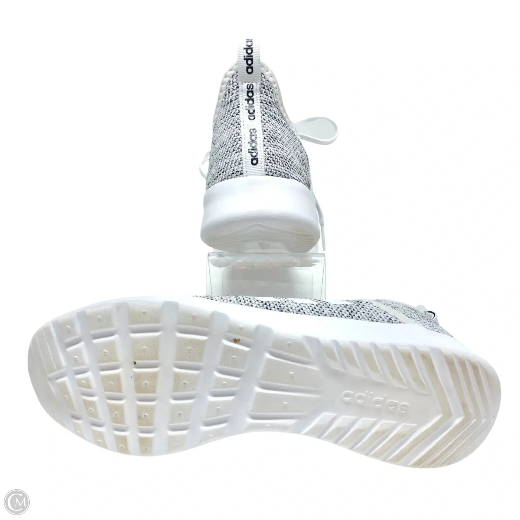 Shoes Athletic By Nike In Grey & White, Size: 9