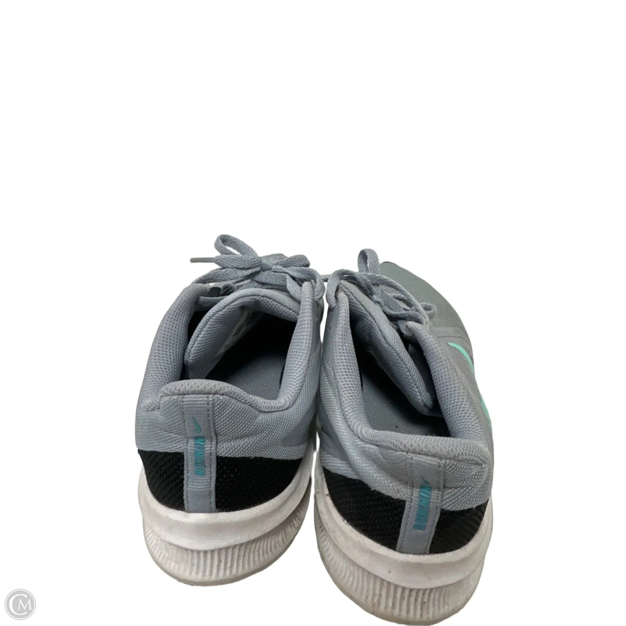 Shoes Athletic By Nike In Grey, Size: 7.5