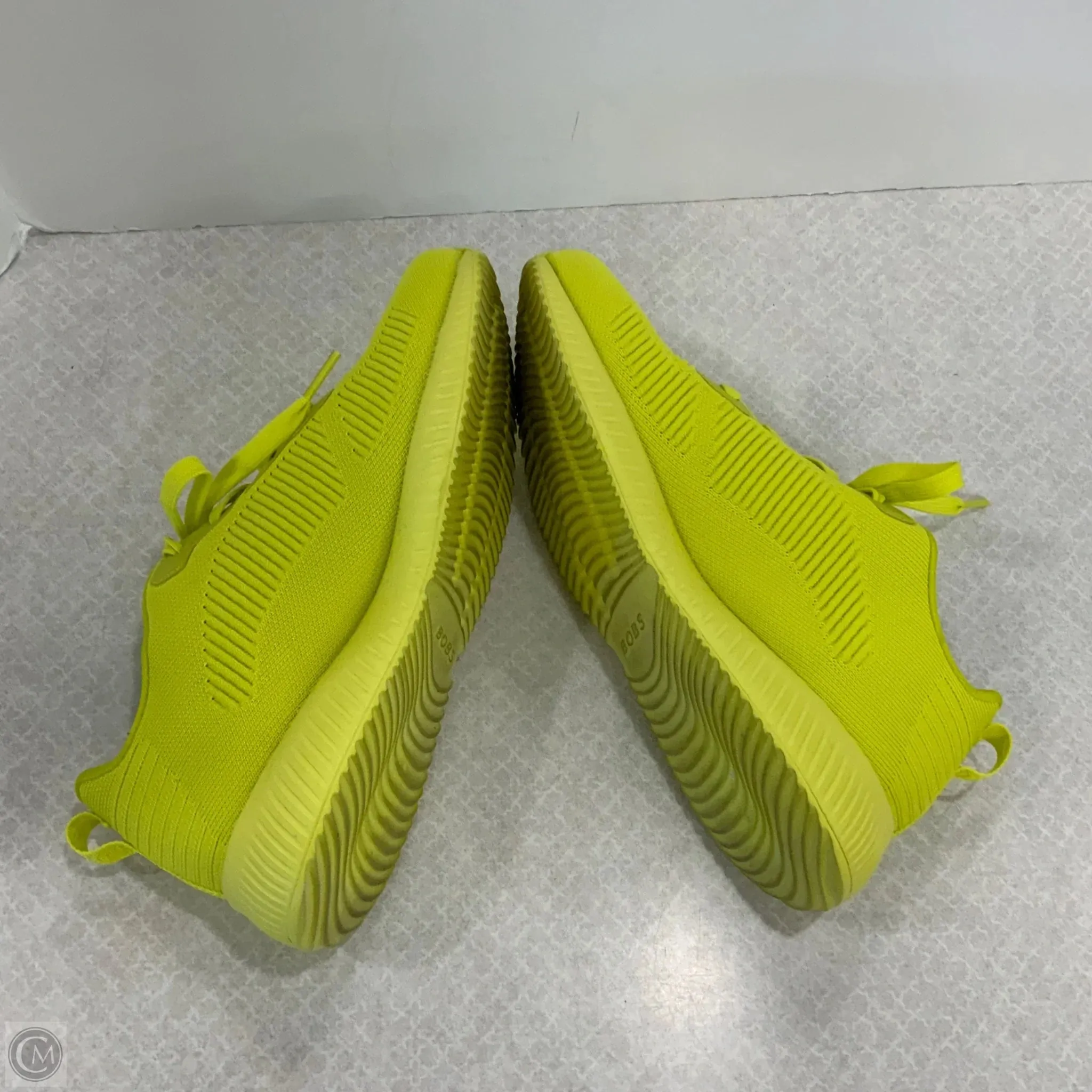 Shoes Athletic By Skechers In Yellow, Size: 8