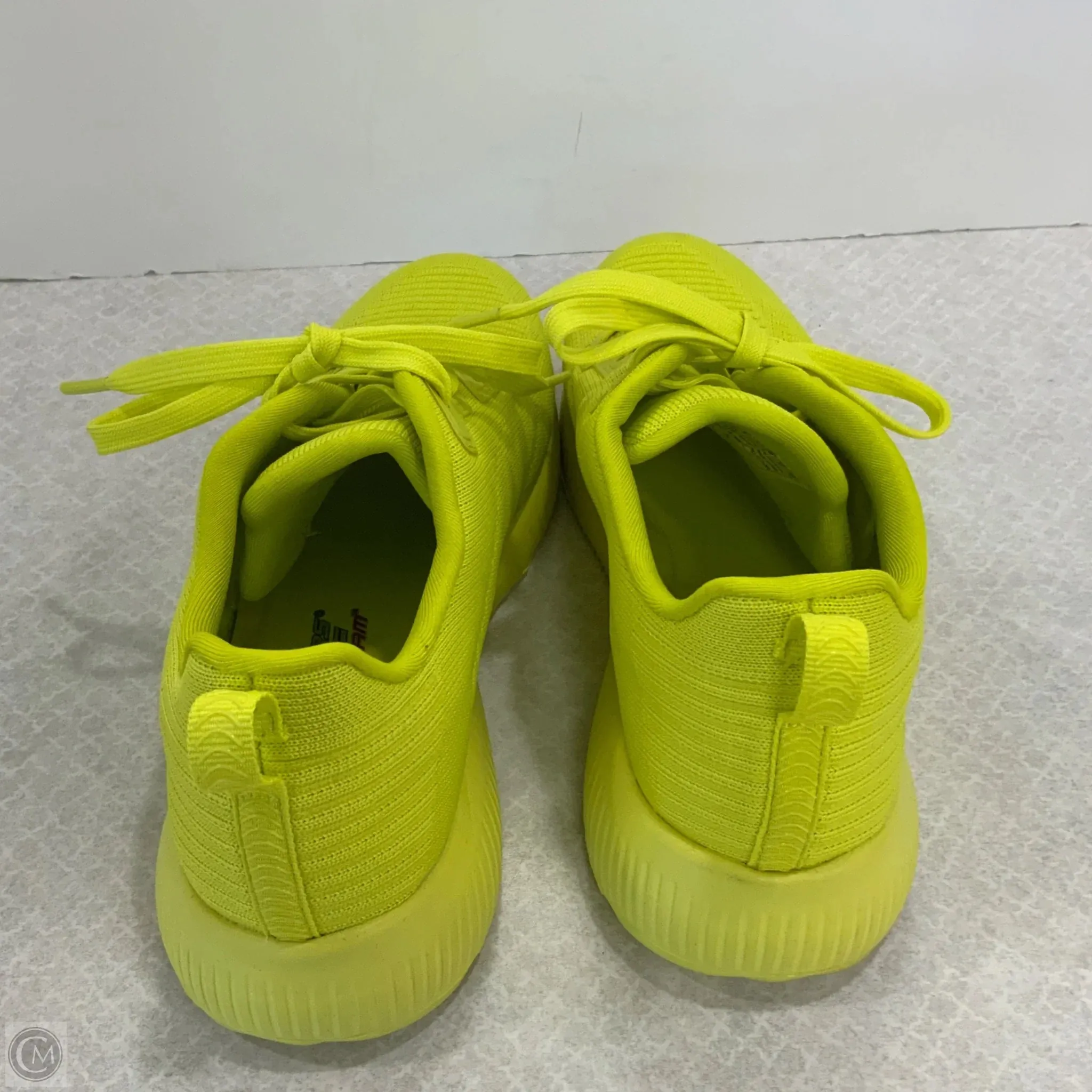 Shoes Athletic By Skechers In Yellow, Size: 8