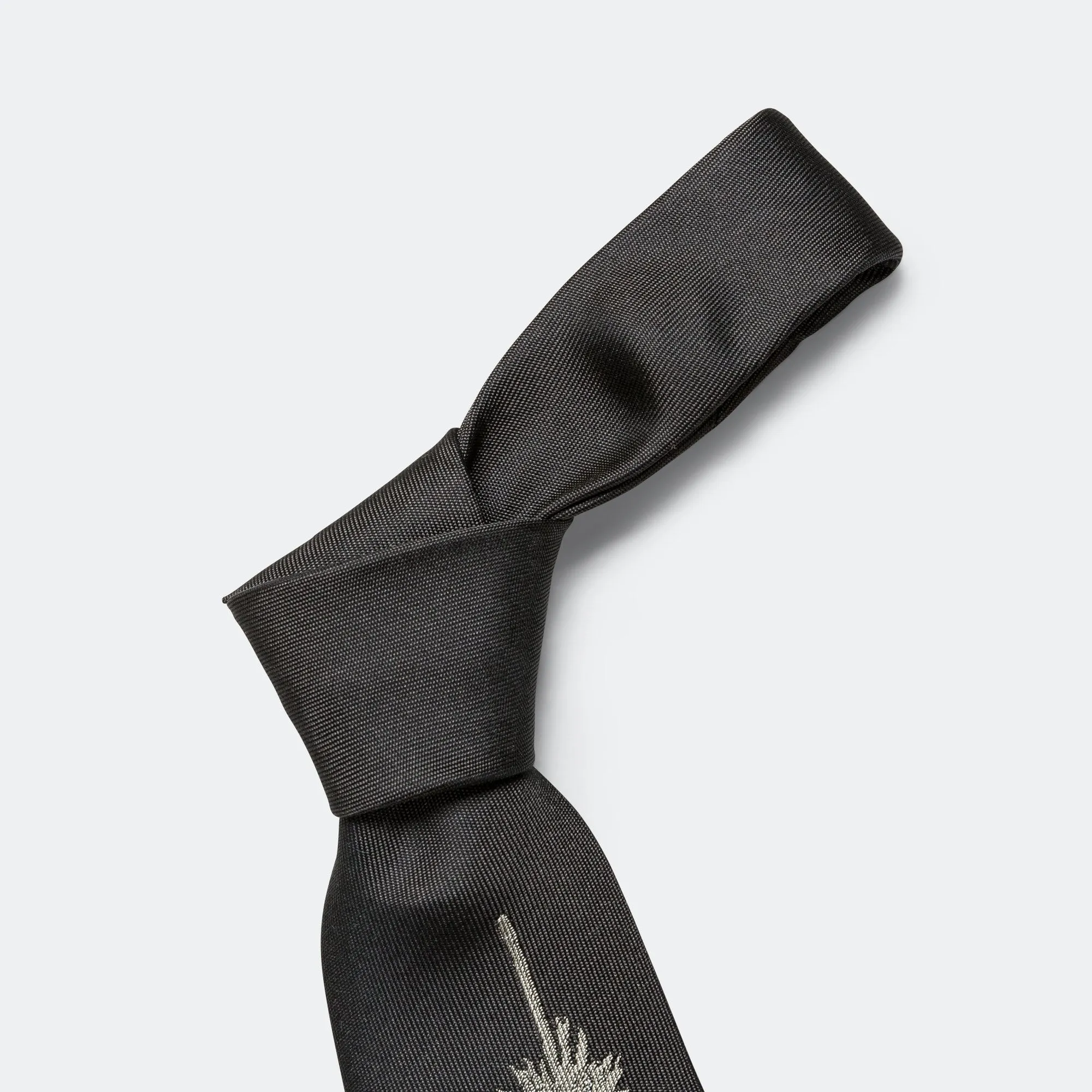 Silk Twill Feather Tie - Black