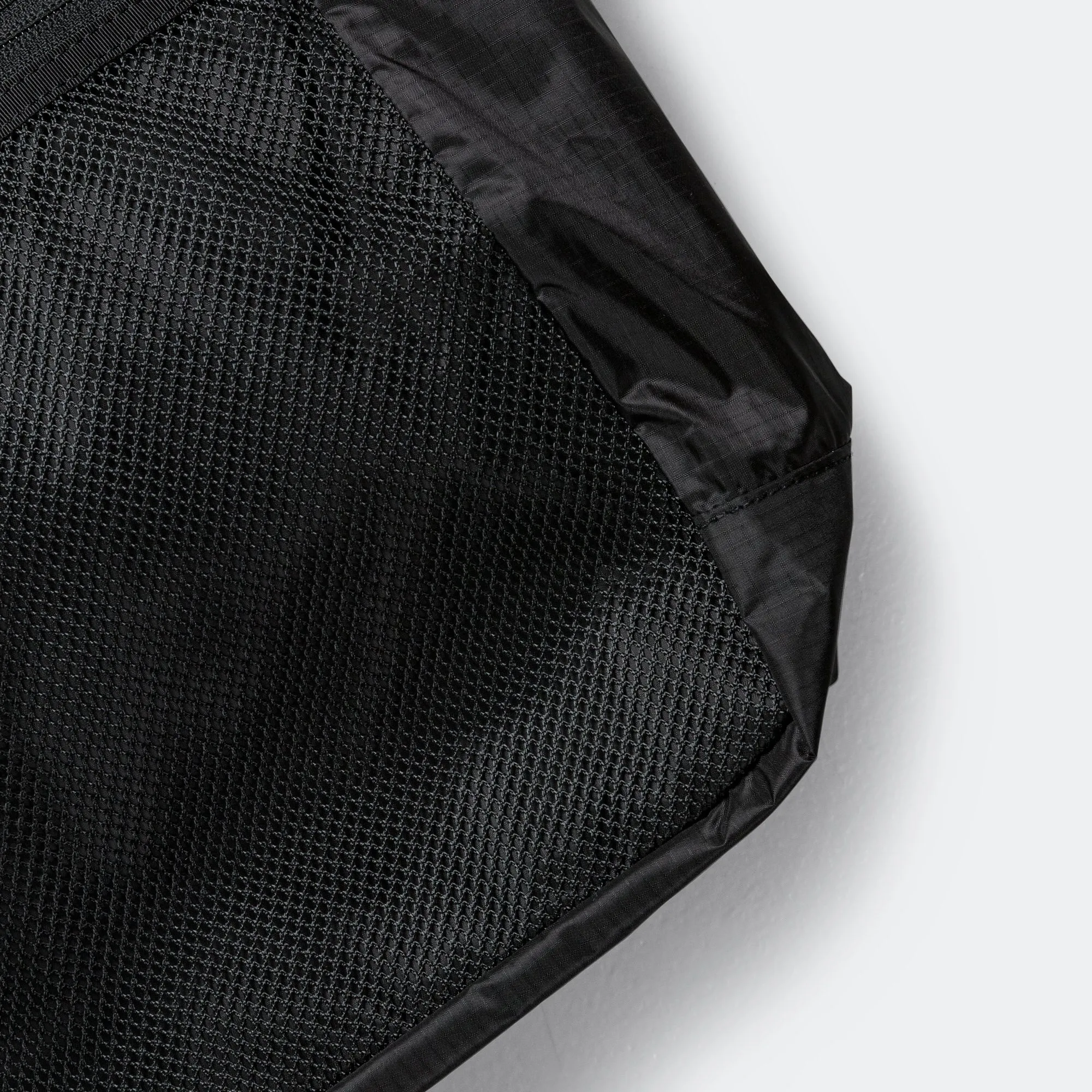 UL Shoulder Bag - Black