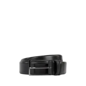 Vegetable-tanned leather belt with gunmetal hardware